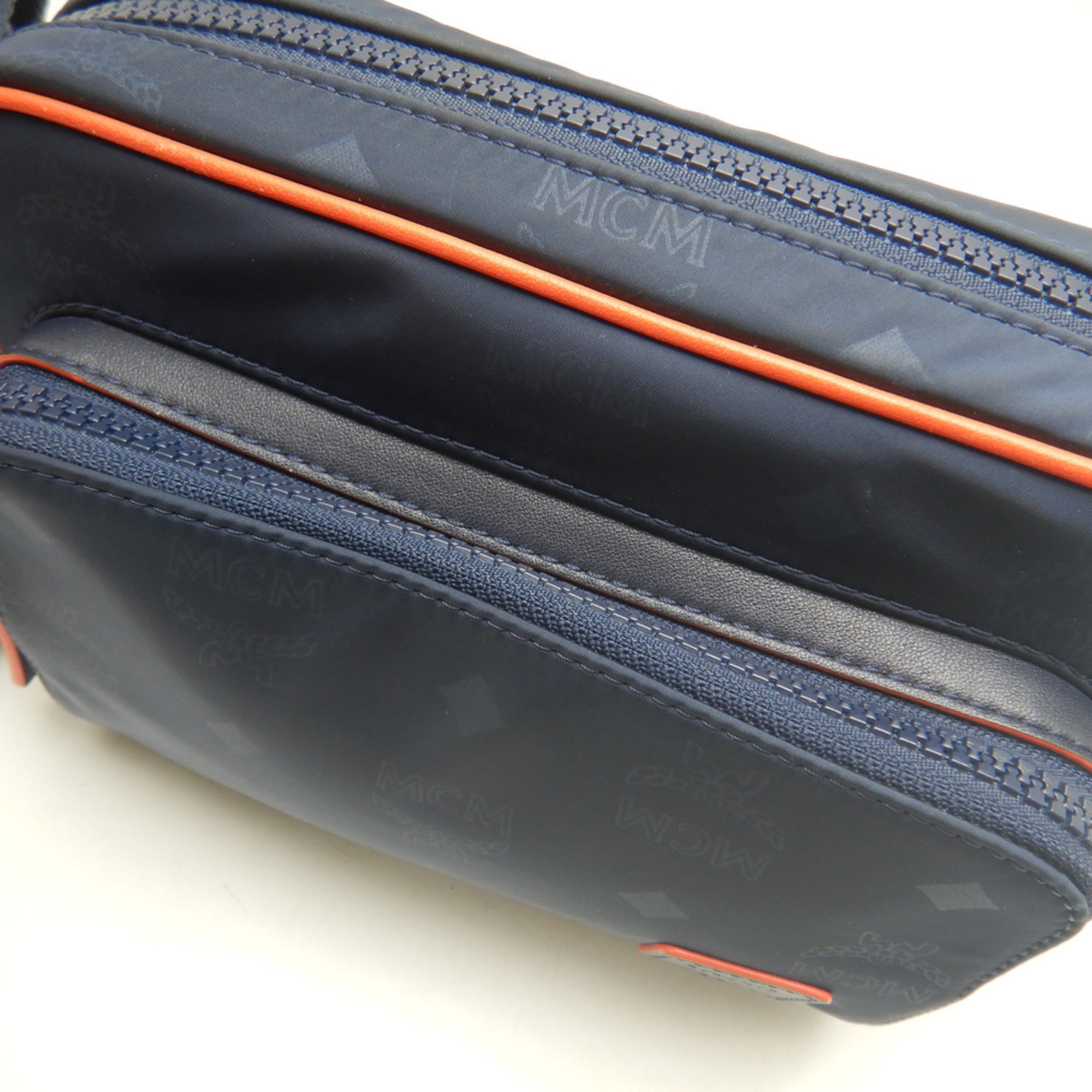 Mcm Navy Nylon Crossbody Bag Shoulder Bag (Pre-Owned)