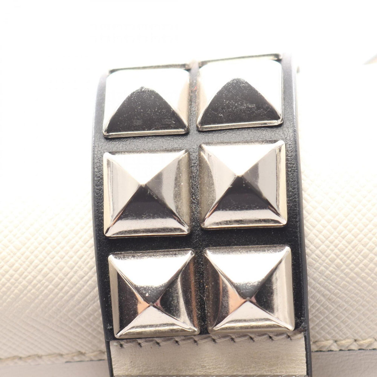 Prada White Leather Handbag (Pre-Owned)