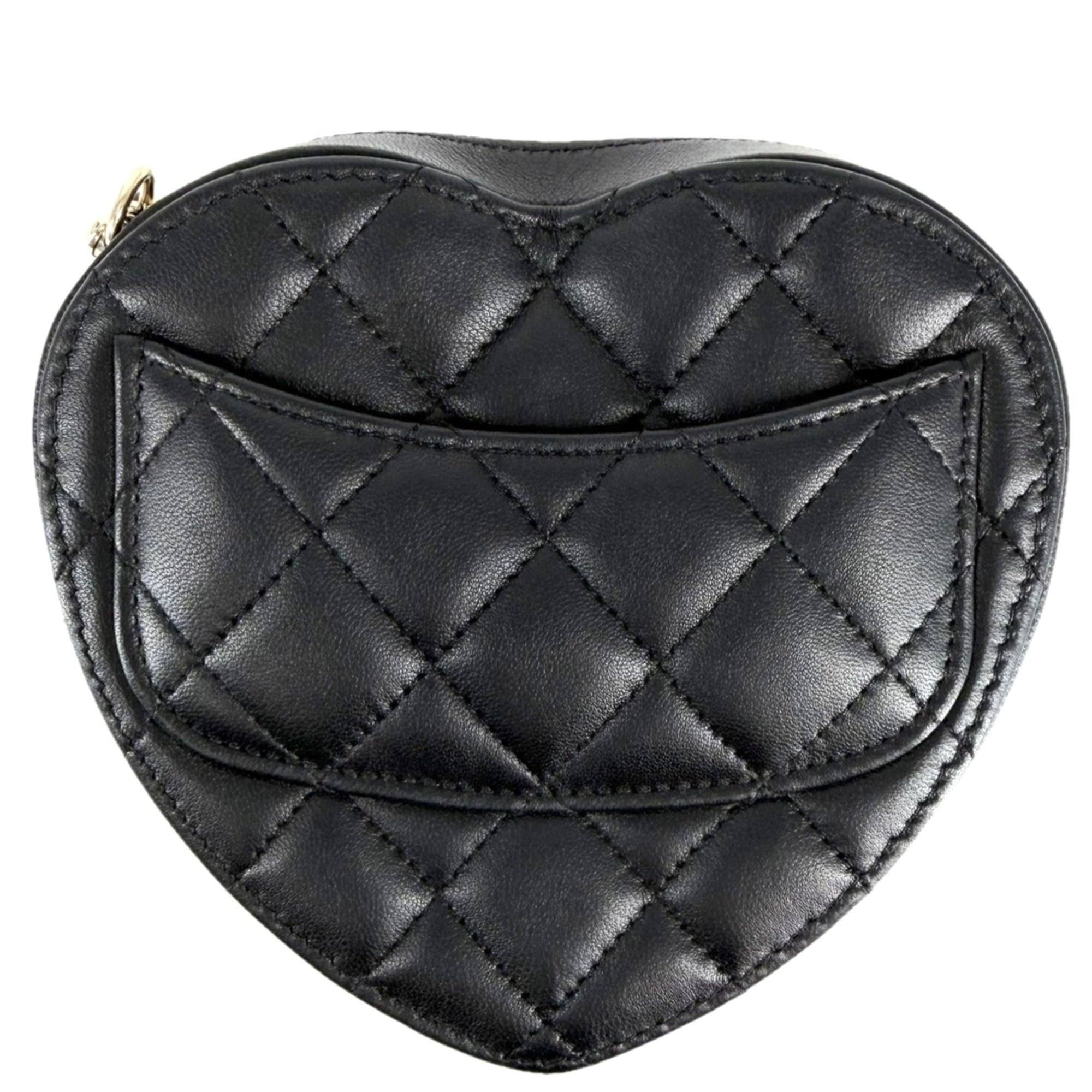 Chanel Black White Leather Pochette Shoulder Bag (Pre-Owned)