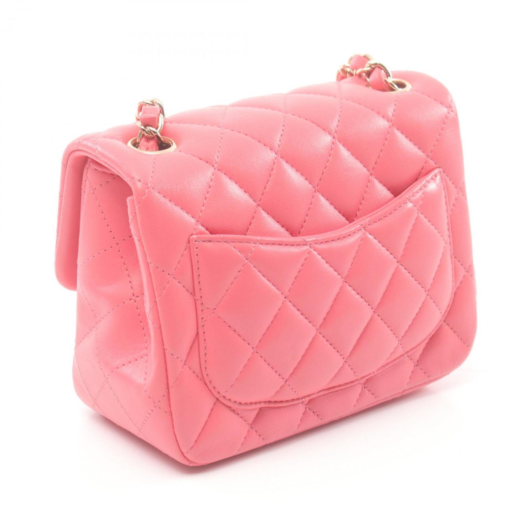 Chanel Pink Leather Shoulder Bag (Pre-Owned)