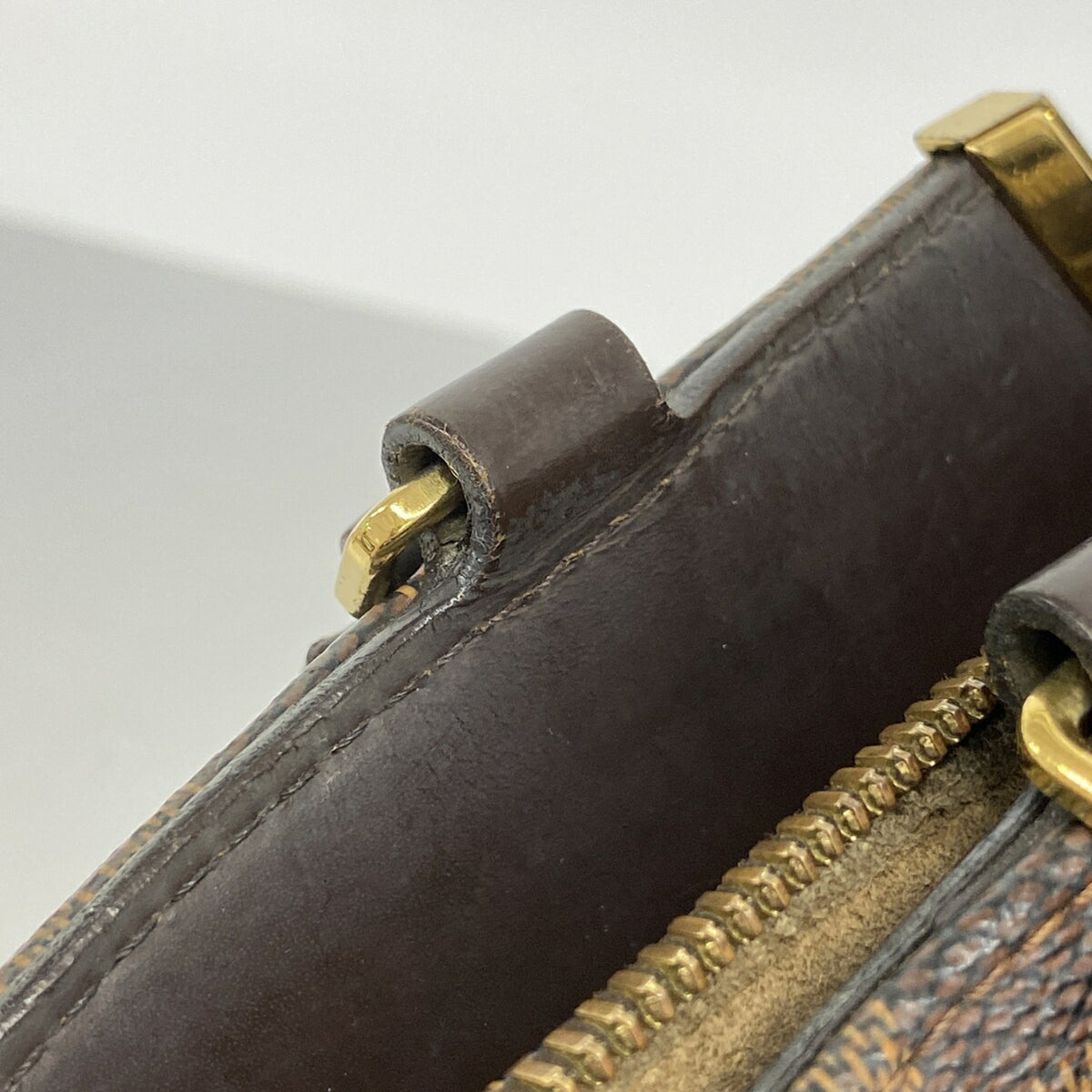 Louis Vuitton Ebene Handbag (Pre-Owned)