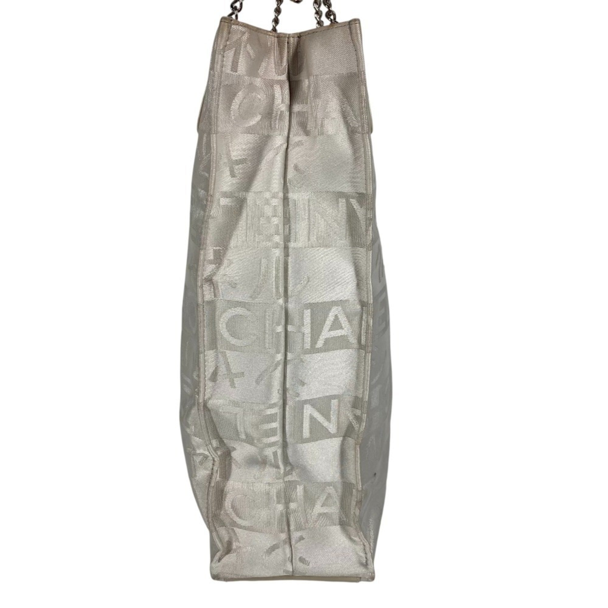 Chanel White Yellow Leather Canvas Shoulder Bag (Pre-Owned)
