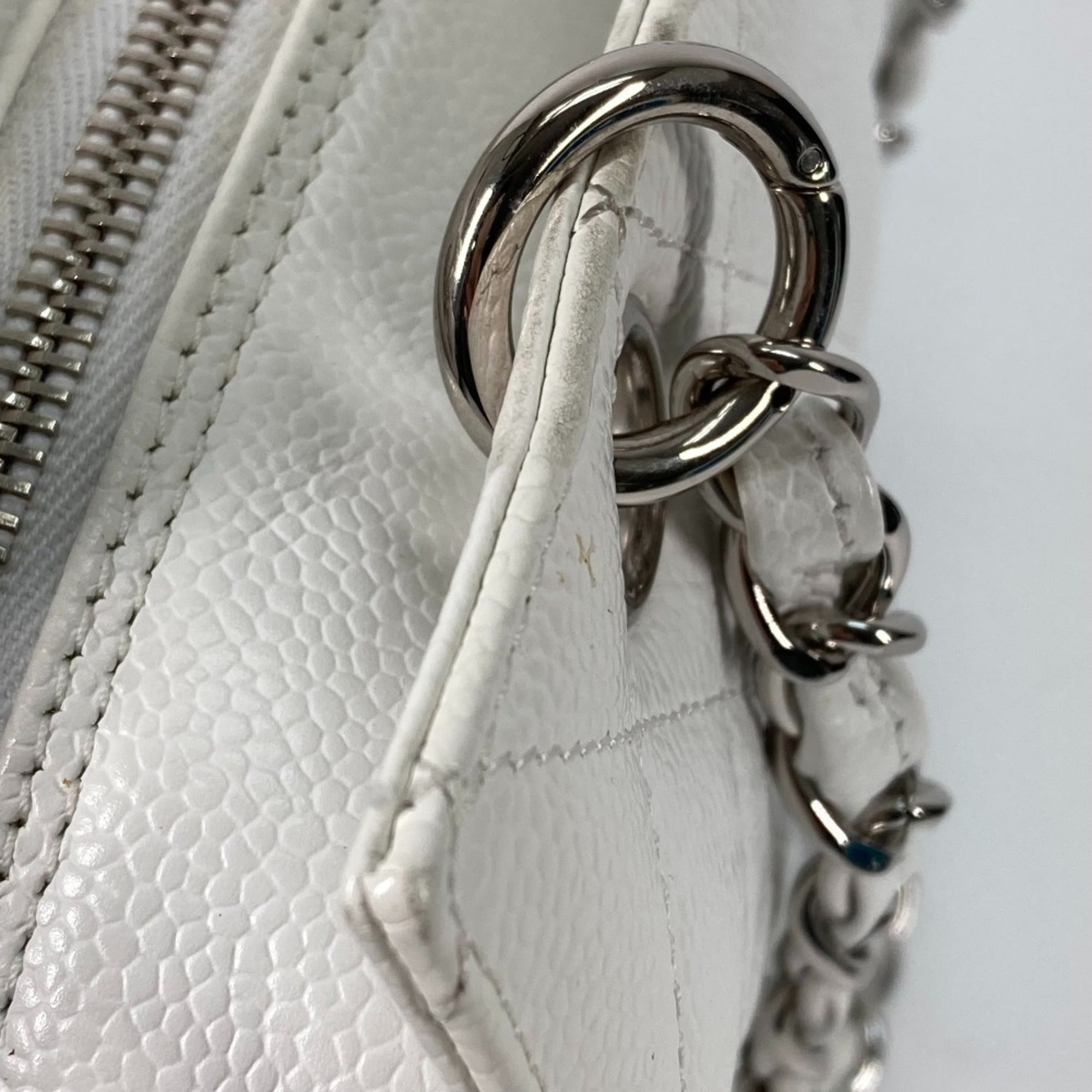 Chanel Matelasse Silver White Caviar Leather Shoulder Bag Tote Bag (Pre-Owned)