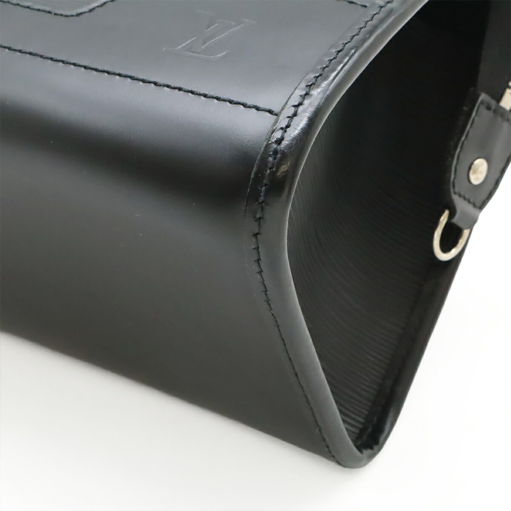 Louis Vuitton Noir Epi Leather Shoulder Bag (Pre-Owned)