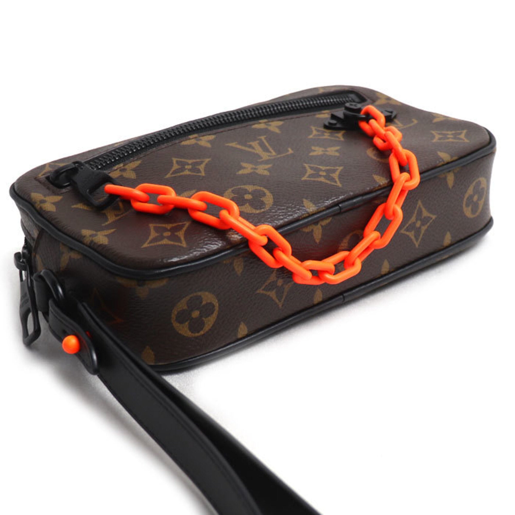 Louis Vuitton Brown Monogram Clutch Bag (Pre-Owned)