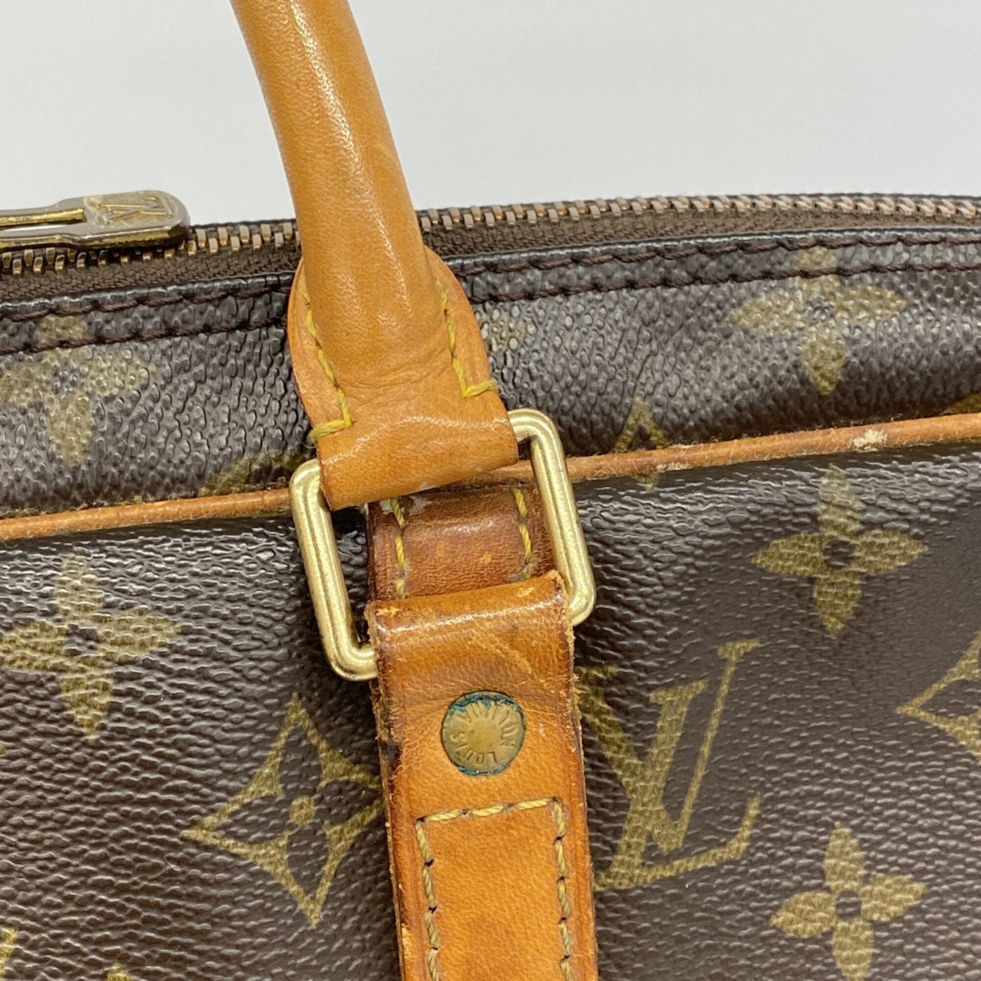 Louis Vuitton Brown Briefcase (Pre-Owned)
