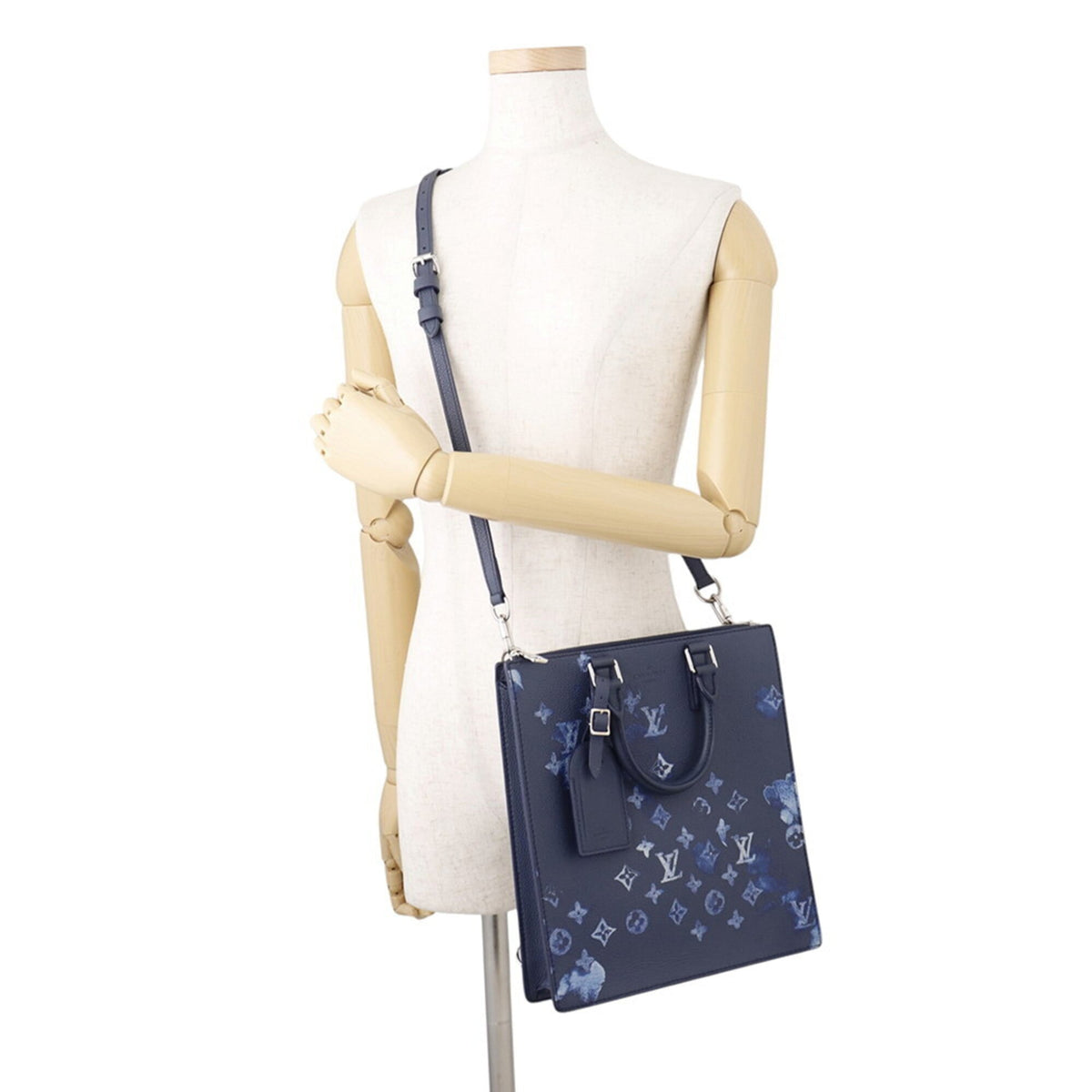 Louis Vuitton Navy Monogram Handbag (Pre-Owned)