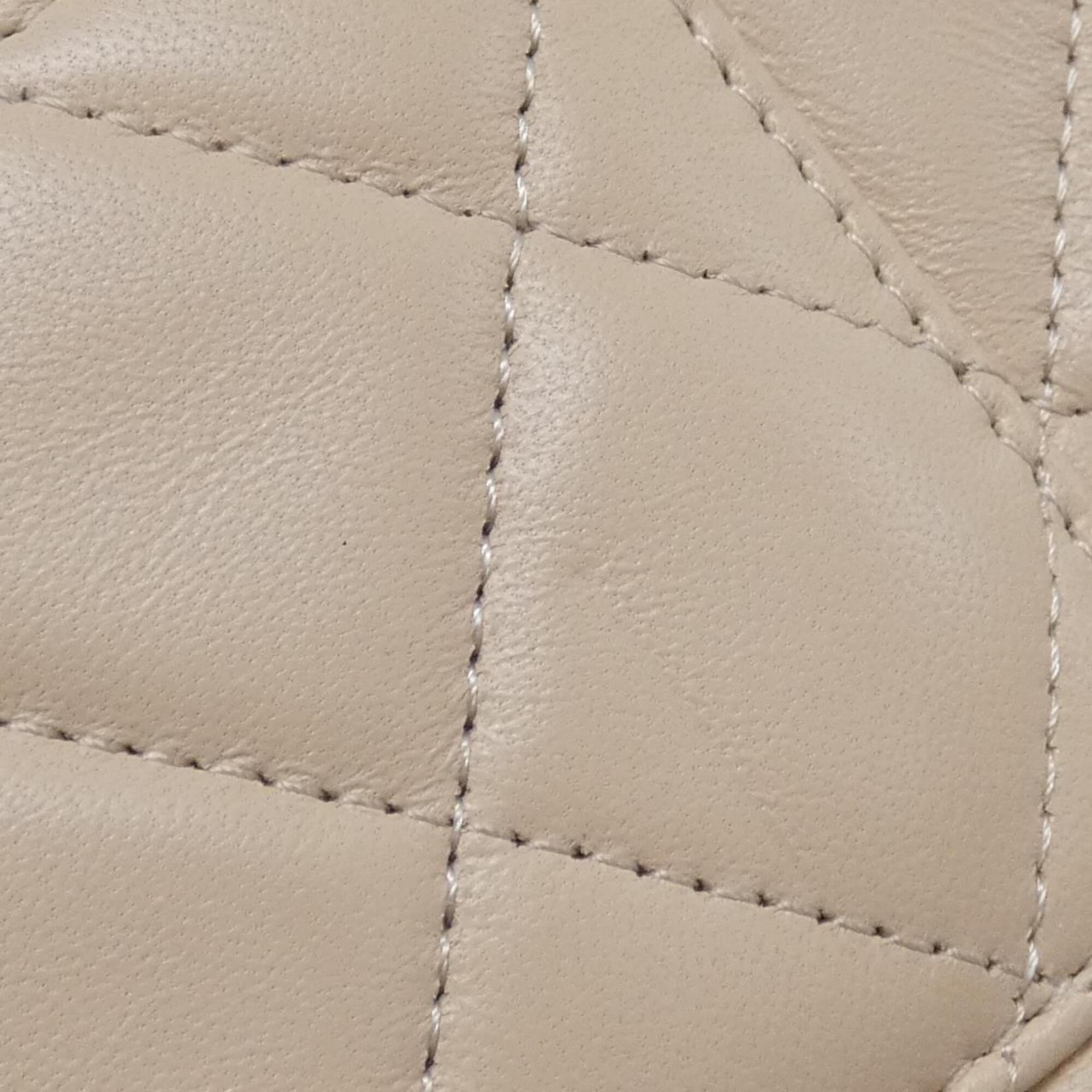 Chanel Beige Leather Shoulder Bag (Pre-Owned)
