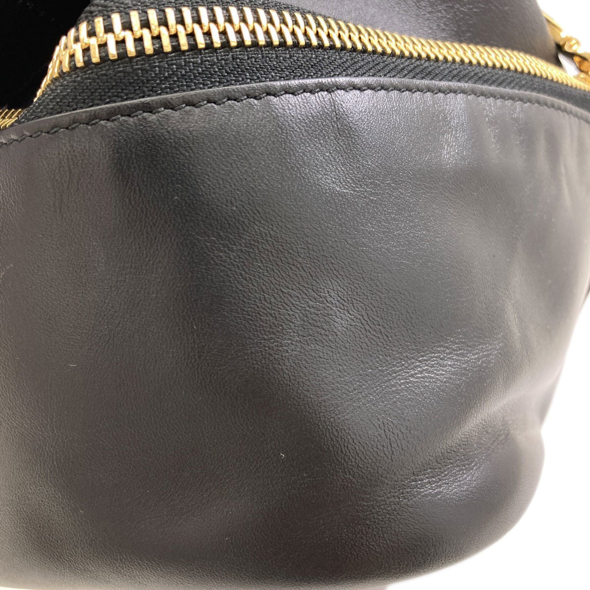 Salvatore Ferragamo Black Leather Backpack (Pre-Owned)