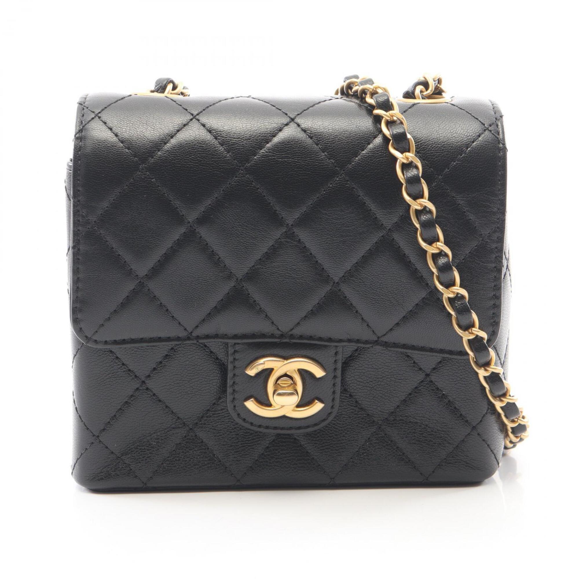 Chanel Matelasse Black Leather Handbag Shoulder Bag (Pre-Owned)