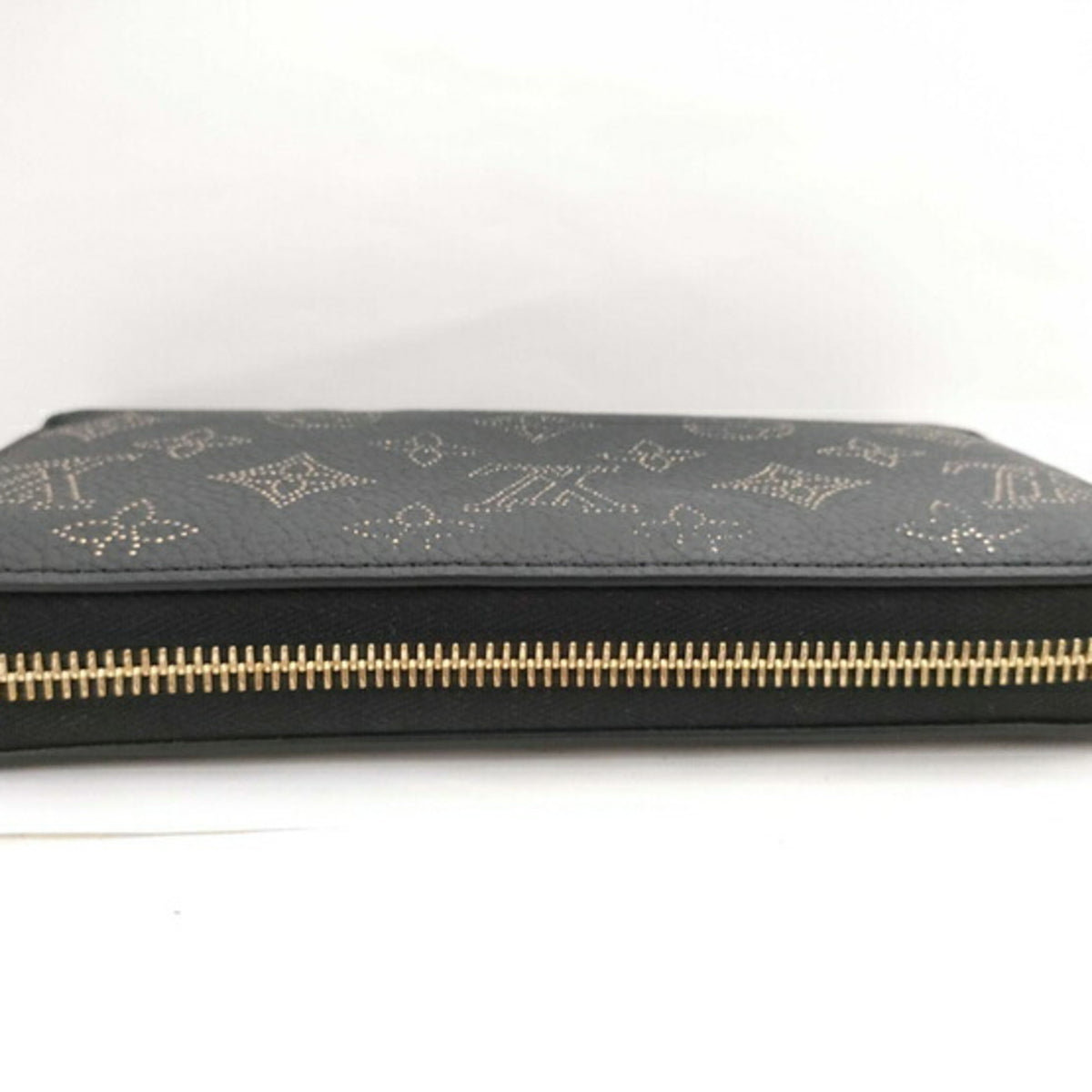 Louis Vuitton Black Leather Long Wallet (Bi-Fold) (Pre-Owned)