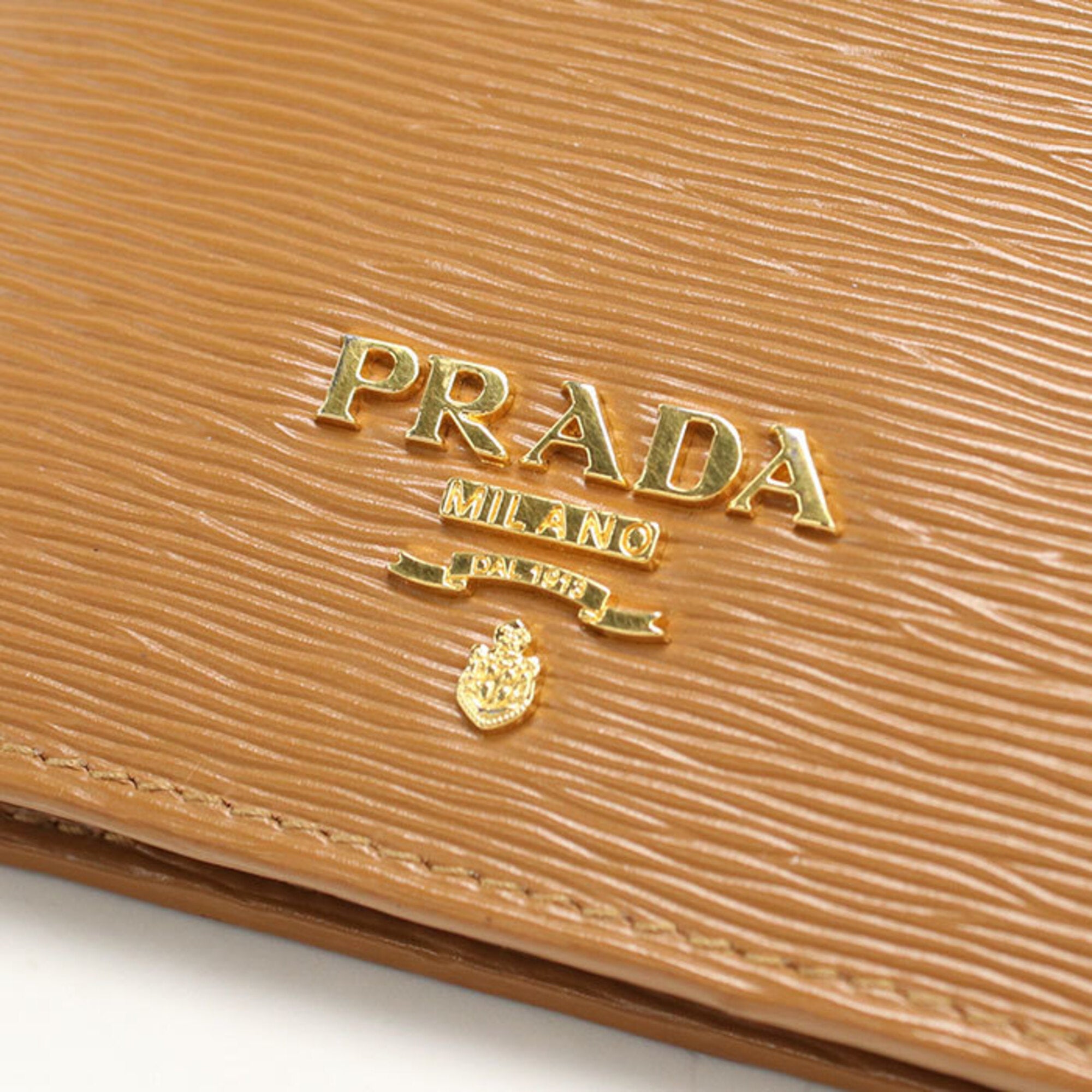 Prada Brown Leather Wallet (Bi-Fold) (Pre-Owned)