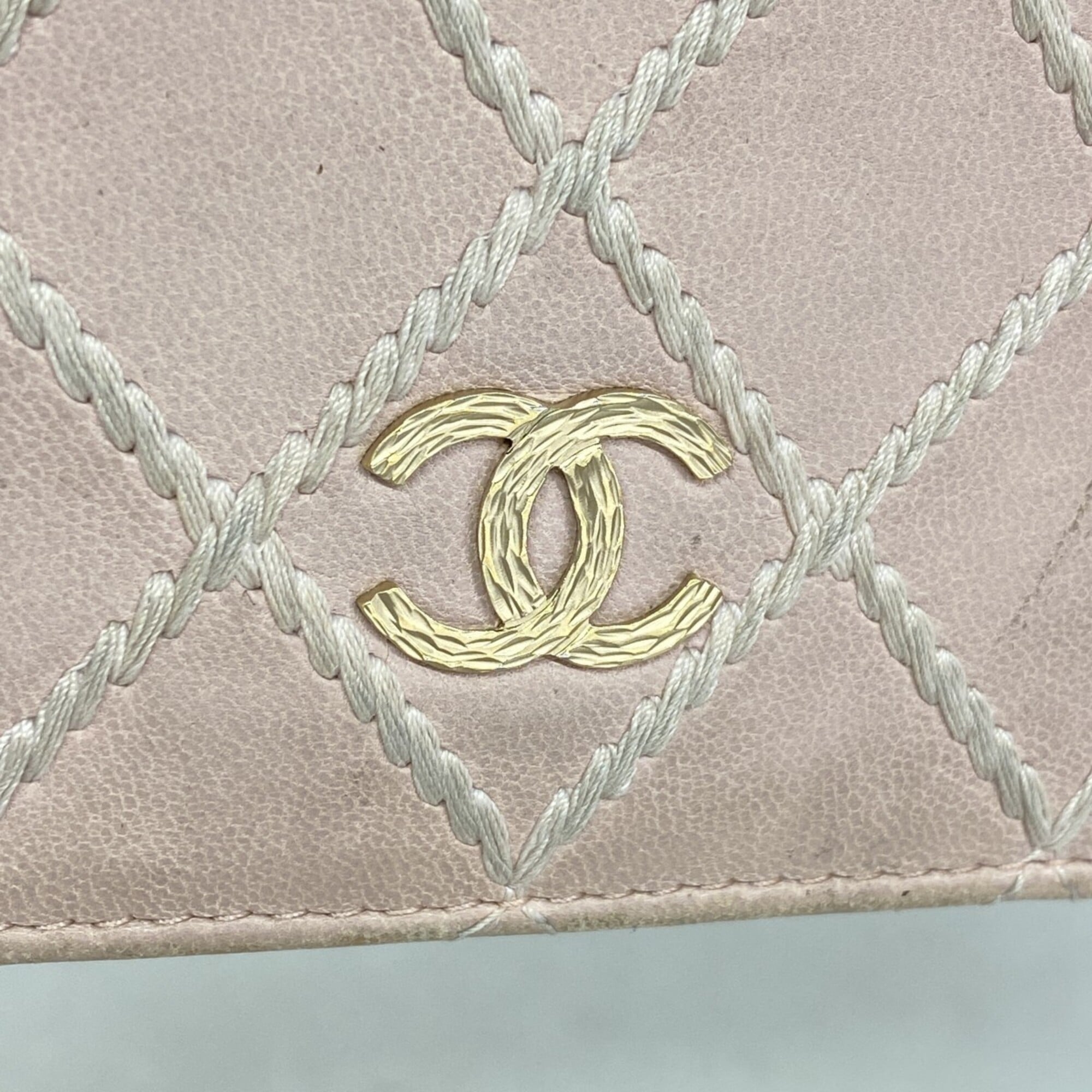 Chanel Pink Leather Long Wallet (Bi-Fold) (Pre-Owned)