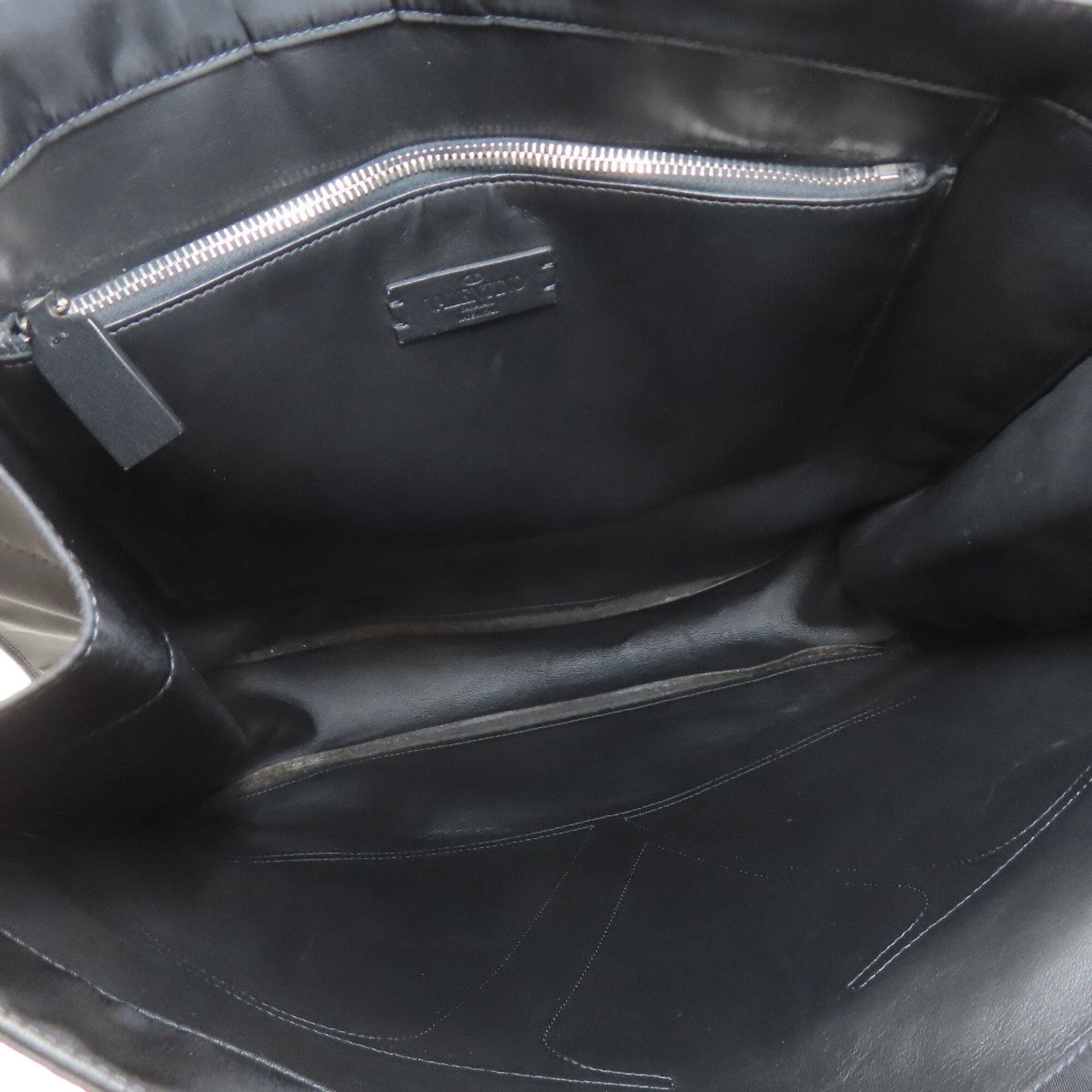 Valentino Black Nylon Tote Bag (Pre-Owned)