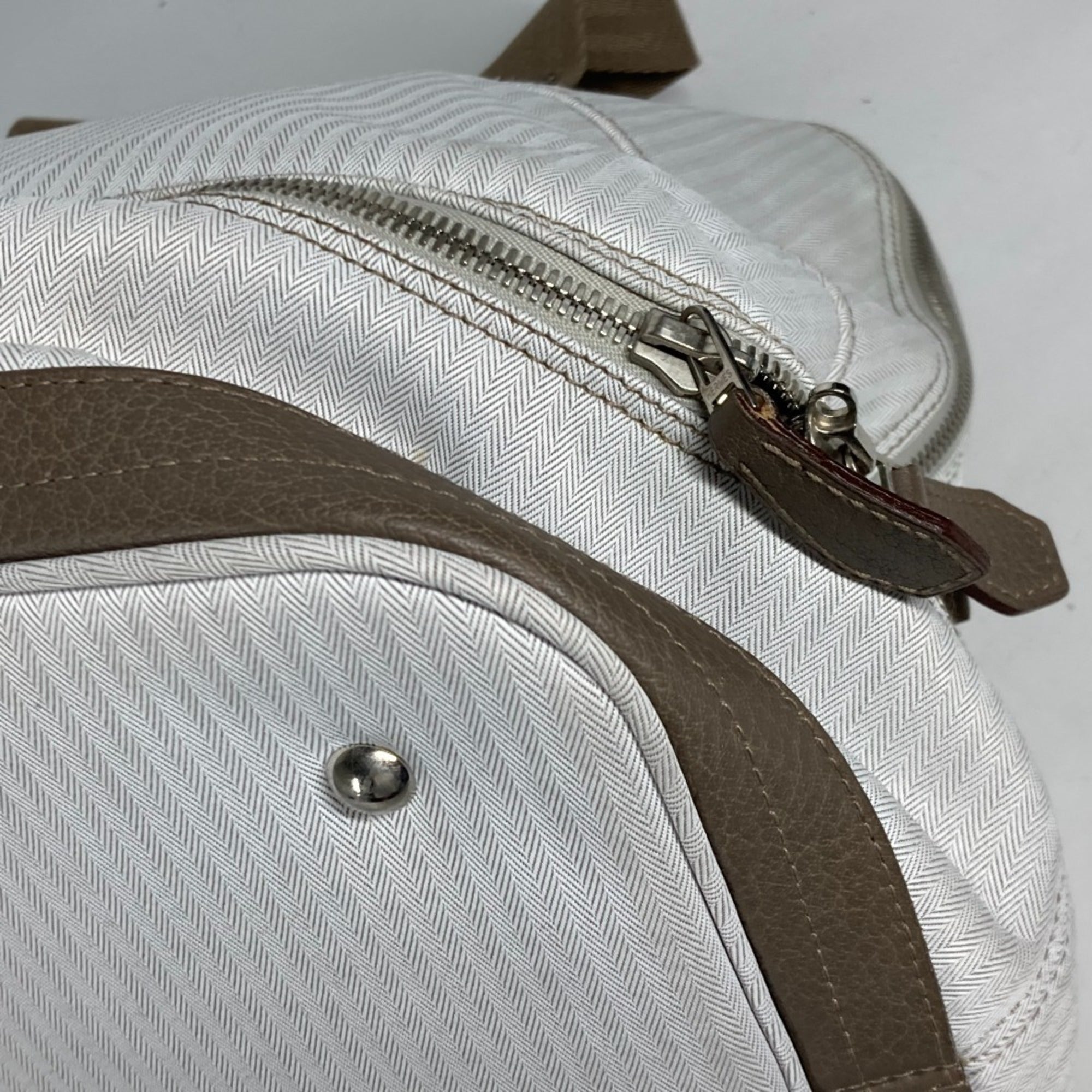 Hermes Beige Etoupe Gray White Toile Chevron Leather Boston Bag Handbag (Pre-Owned)