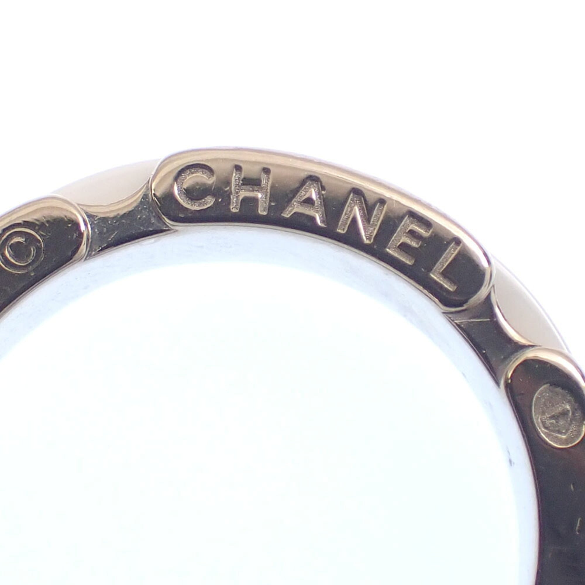 Chanel White Gold (18K) Band Ring (Pre-Owned)