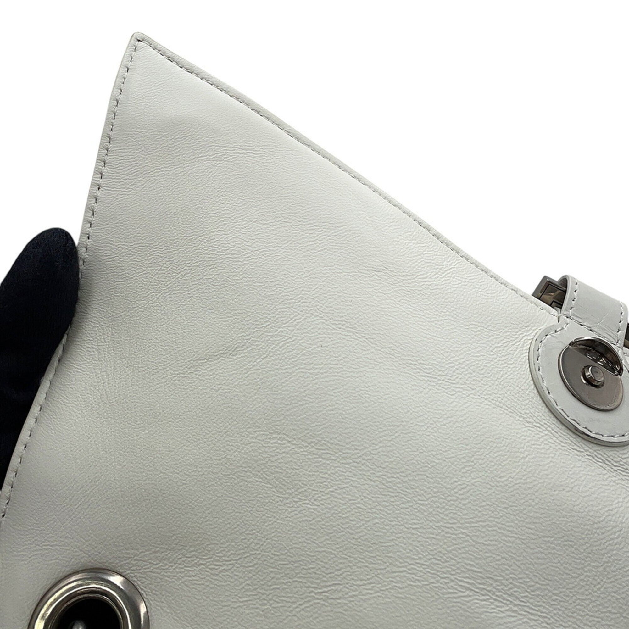 Balenciaga White Leather Handbag Shoulder Bag (Pre-Owned)
