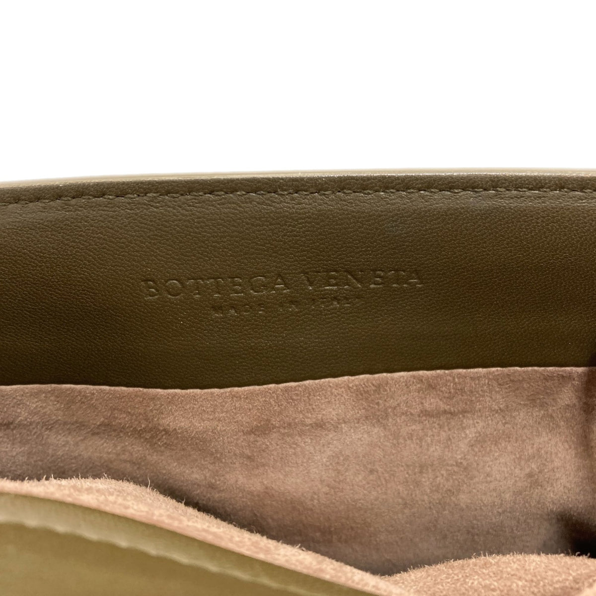 Bottega Veneta Green Leather Handbag (Pre-Owned)