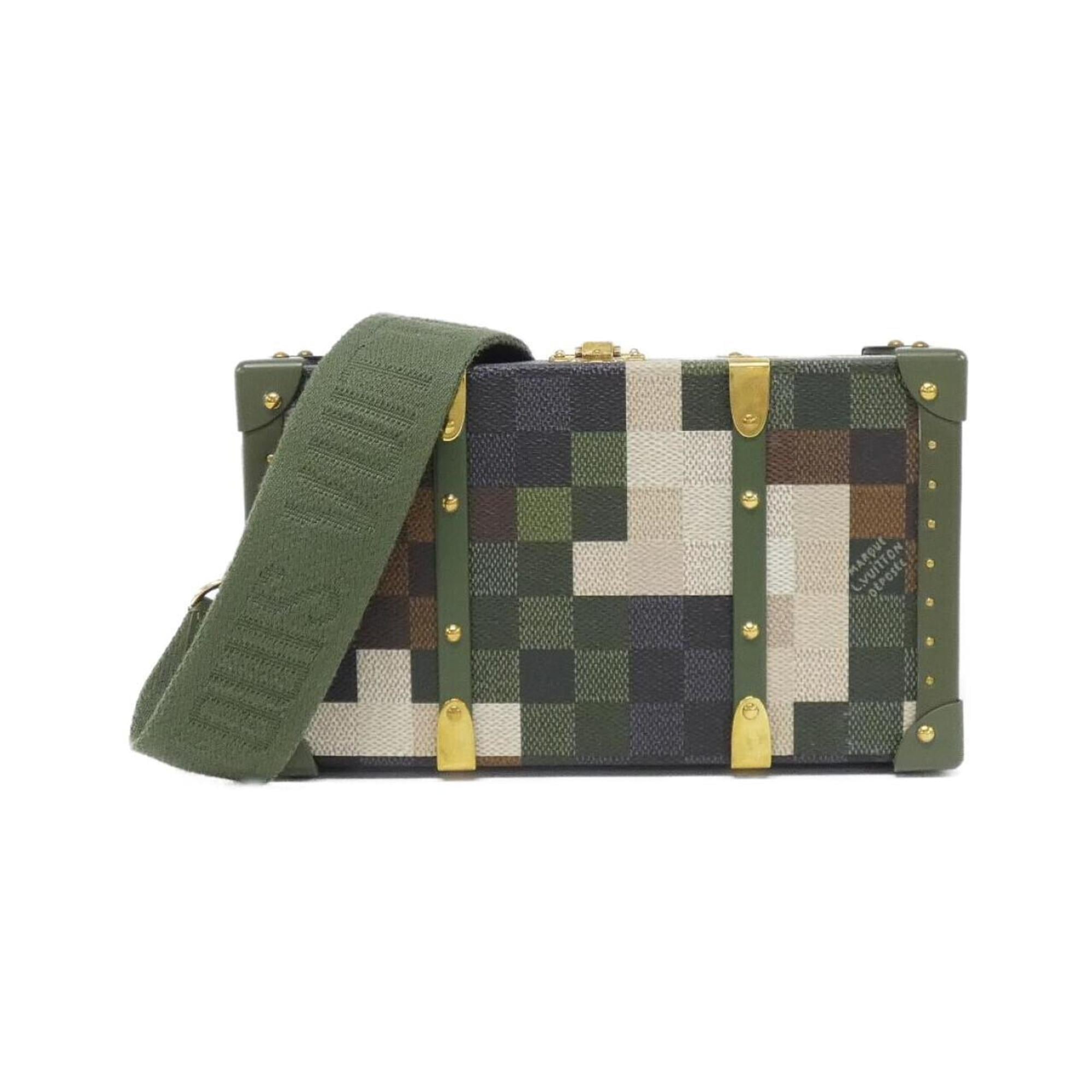 Louis Vuitton Vert Coated Canvas Shoulder Bag (Pre-Owned)