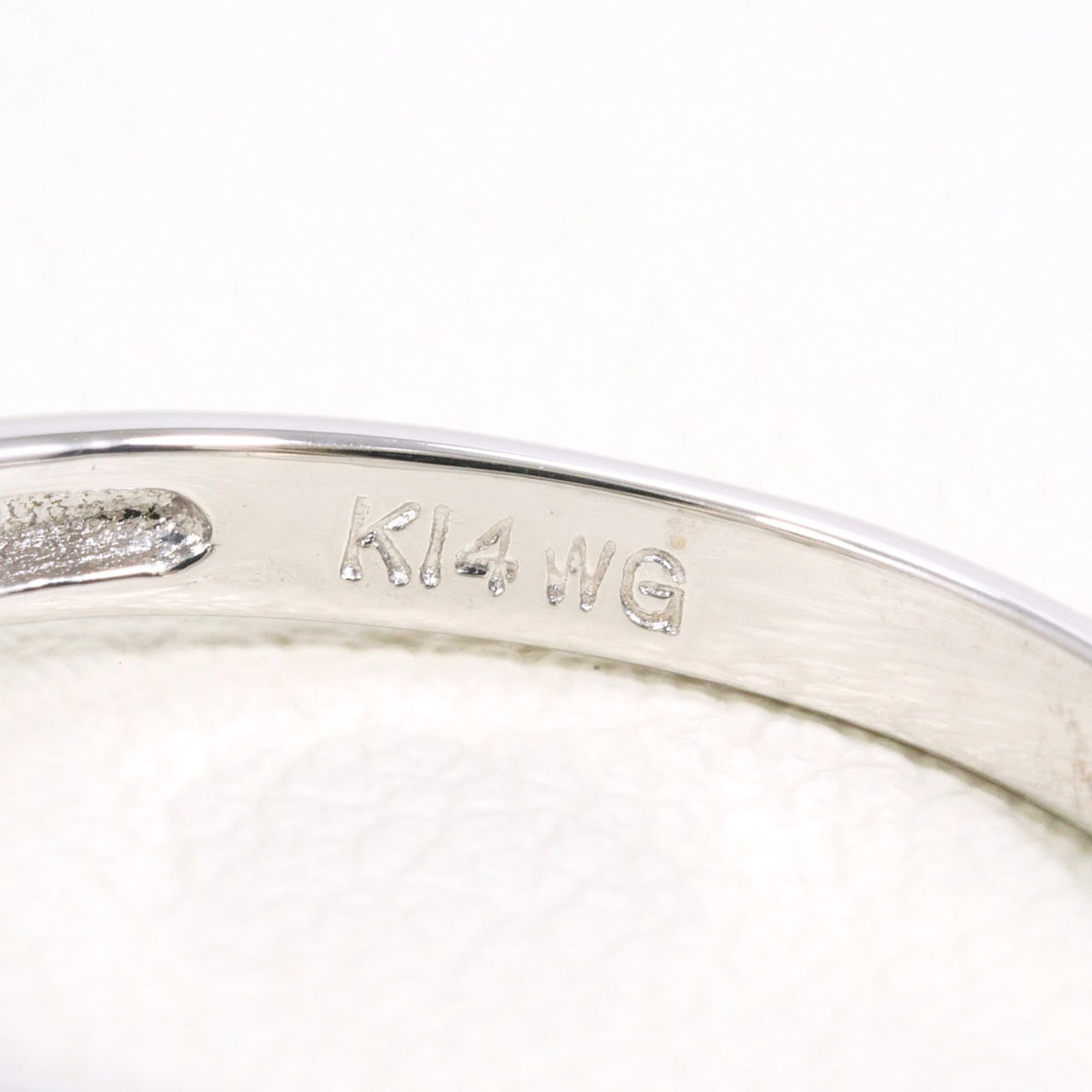 Unbranded White Gold White Gold (14K) Band Ring (Pre-Owned)
