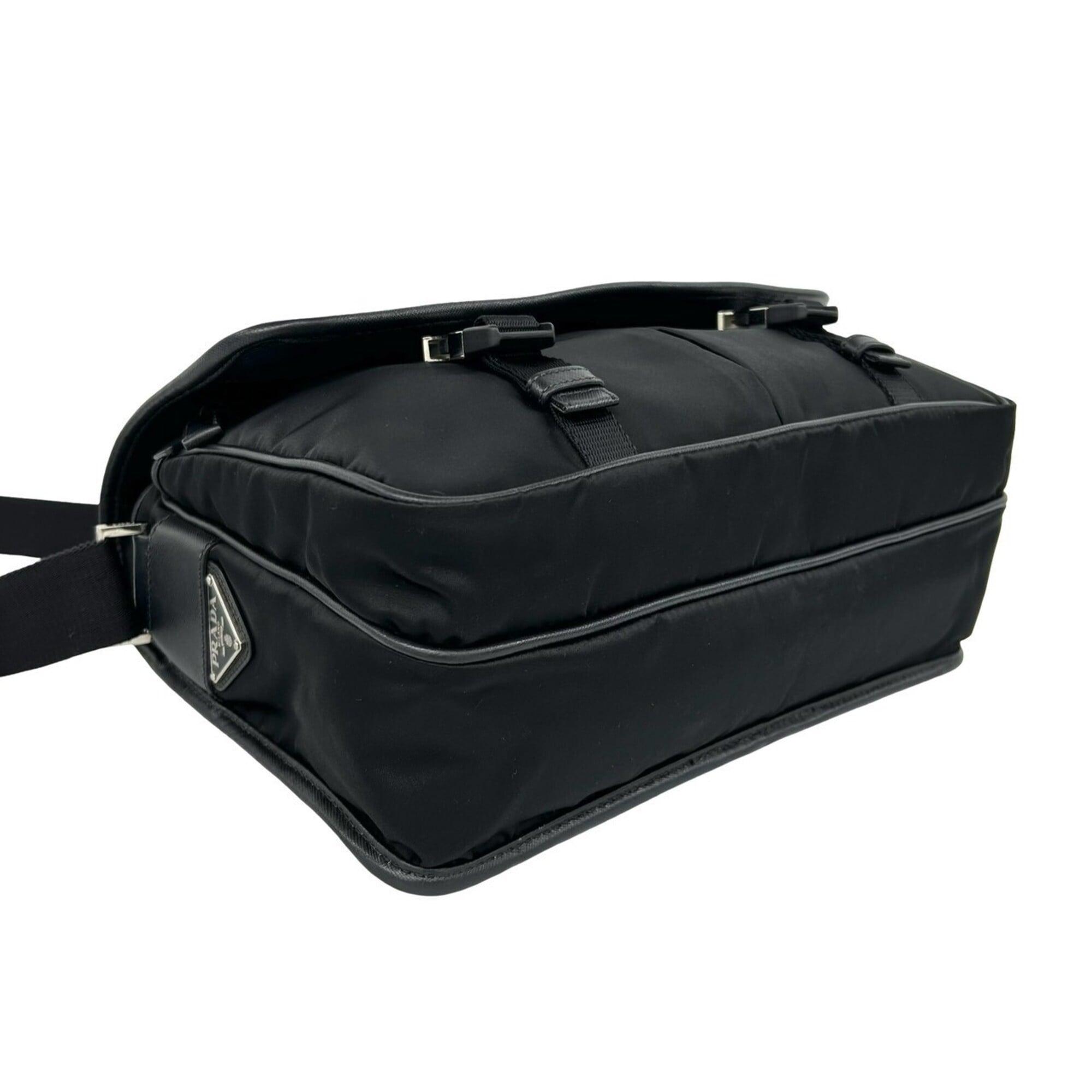 Prada Black Nylon Leather Shoulder Bag (Pre-Owned)