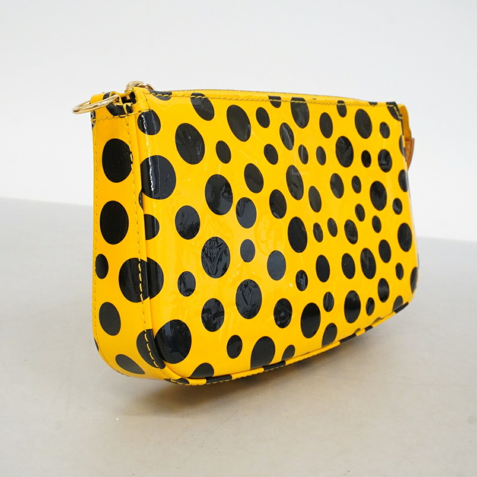 Louis Vuitton Jaune Pouch (Pre-Owned)
