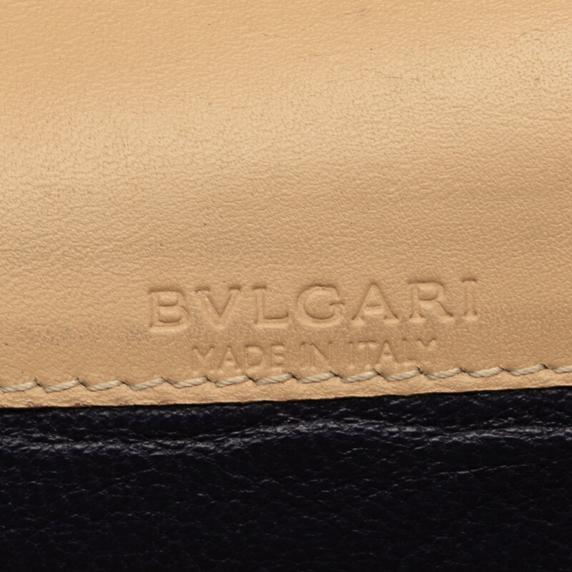 Bvlgari Beige Leather Long Wallet (Bi-Fold) (Pre-Owned)