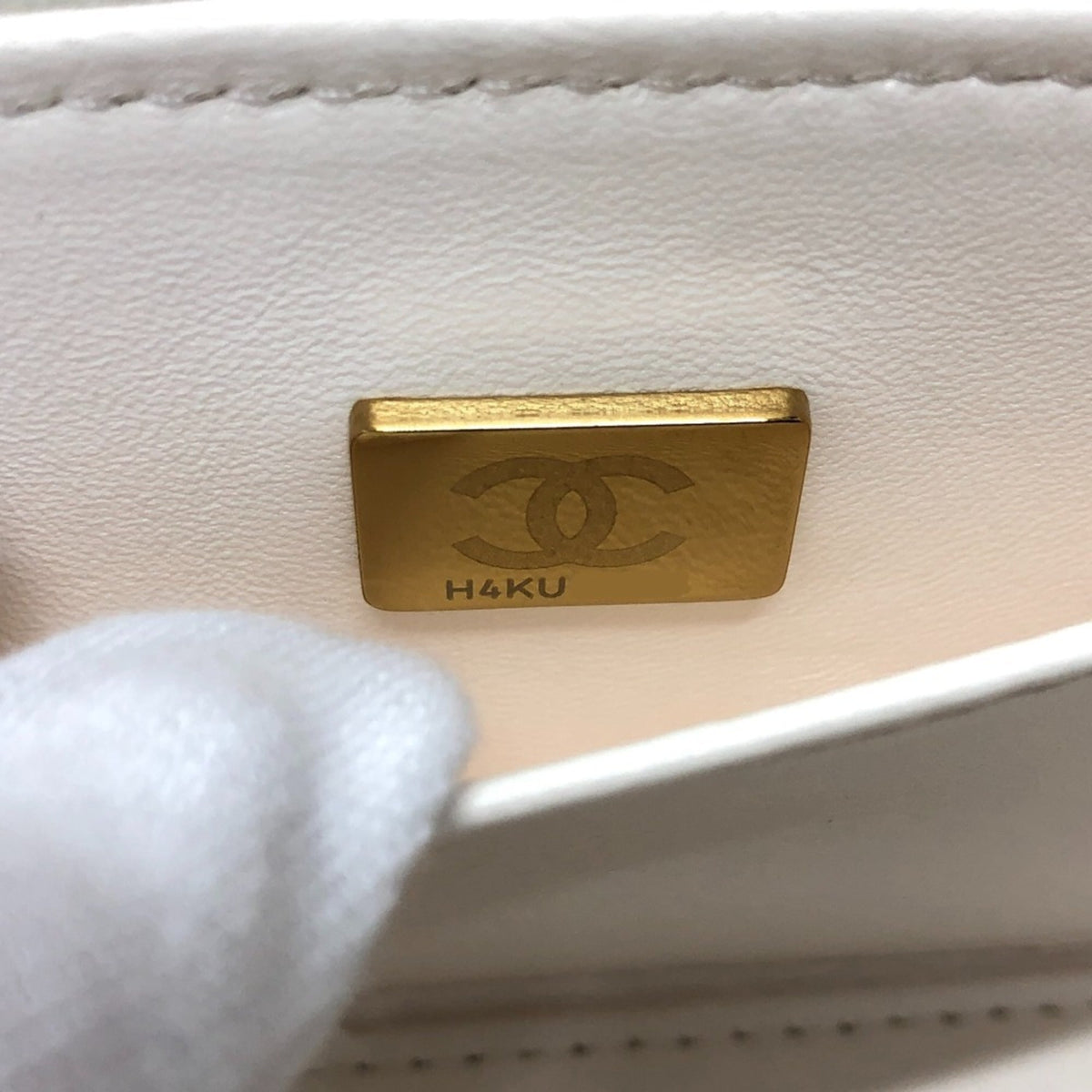 Chanel Caviar Skin White Caviar Leather Handbag Shoulder Bag Vanity Bag (Pre-Owned)