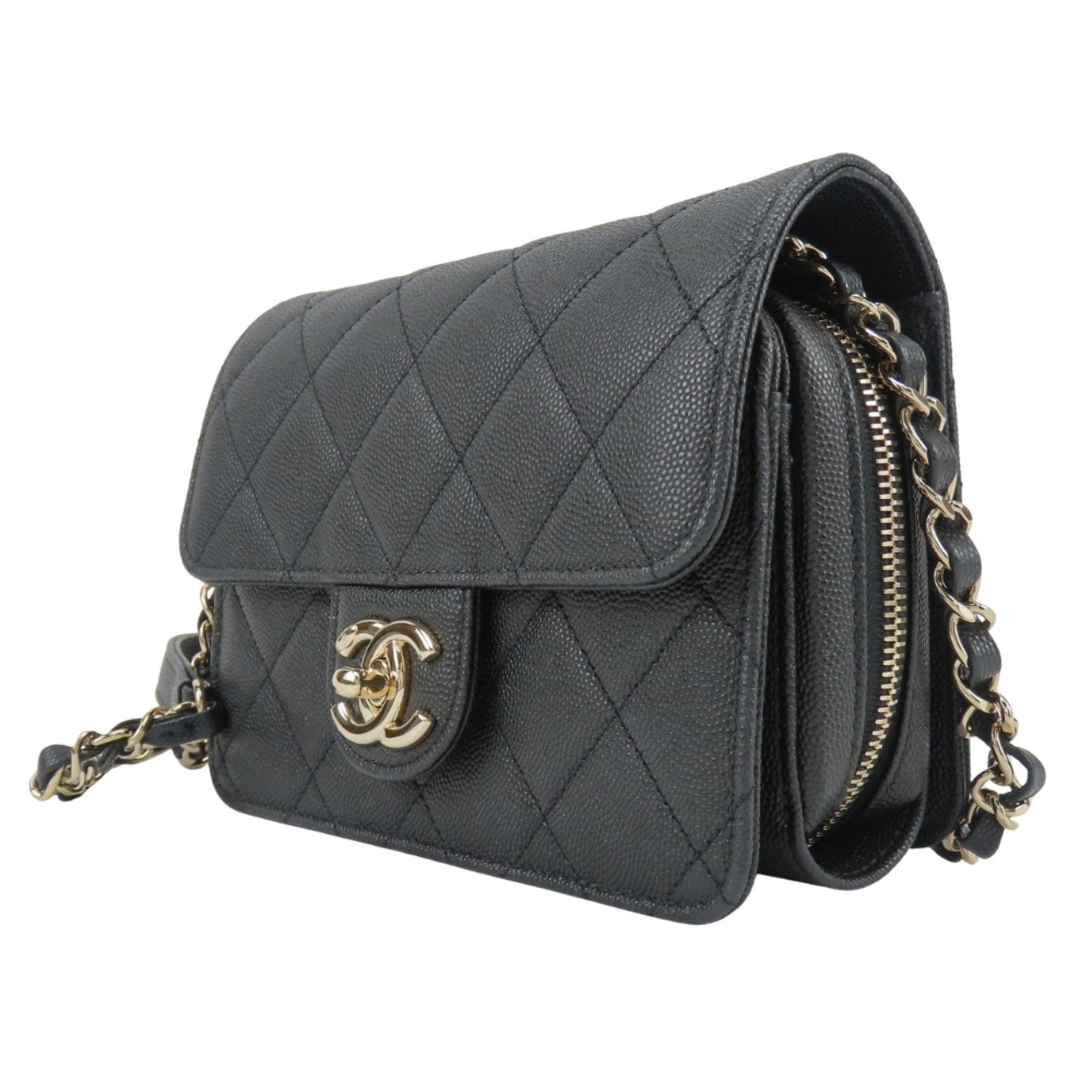 Chanel Black Grained Calfskin Shoulder Bag (Pre-Owned)
