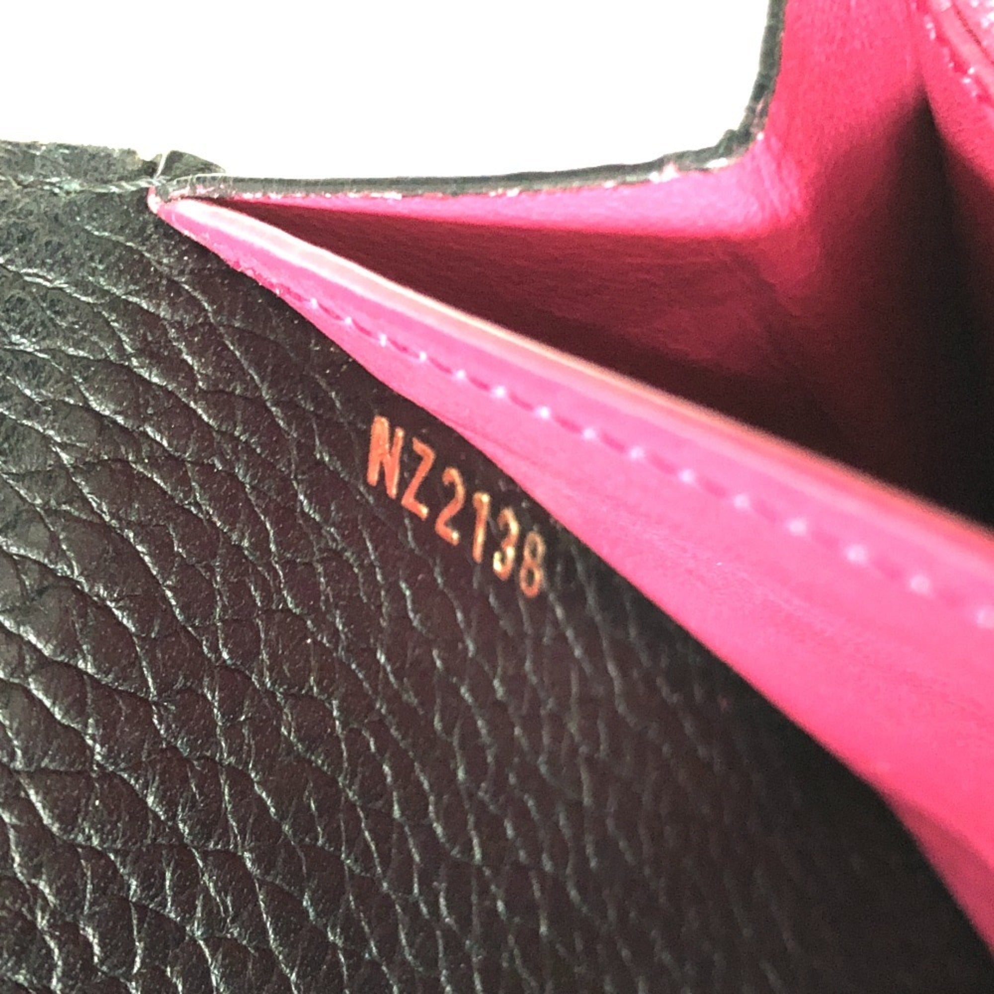 Louis Vuitton Black Leather Long Wallet (Bi-Fold) (Pre-Owned)