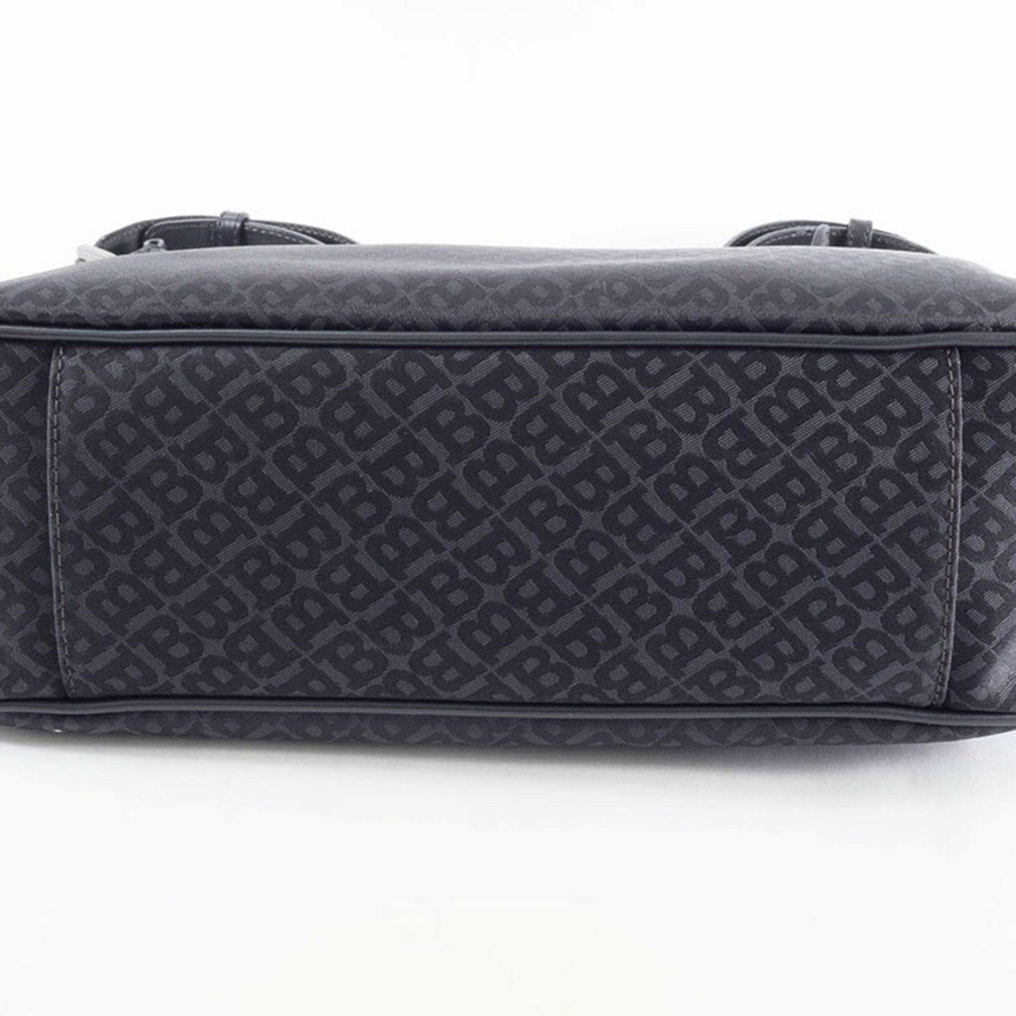 Bally Black Nylon Leather Shoulder Bag (Pre-Owned)