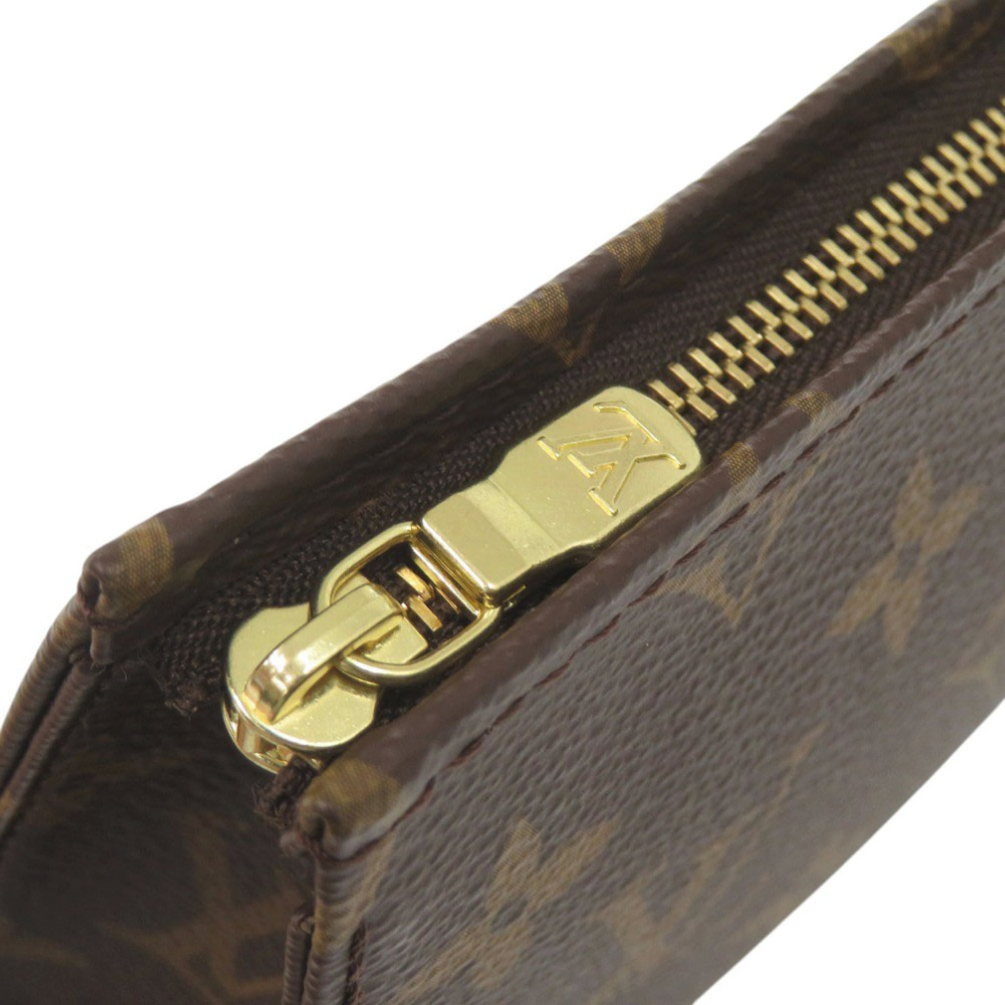 Louis Vuitton Brown Monogram Monogram Pouch (Pre-Owned)