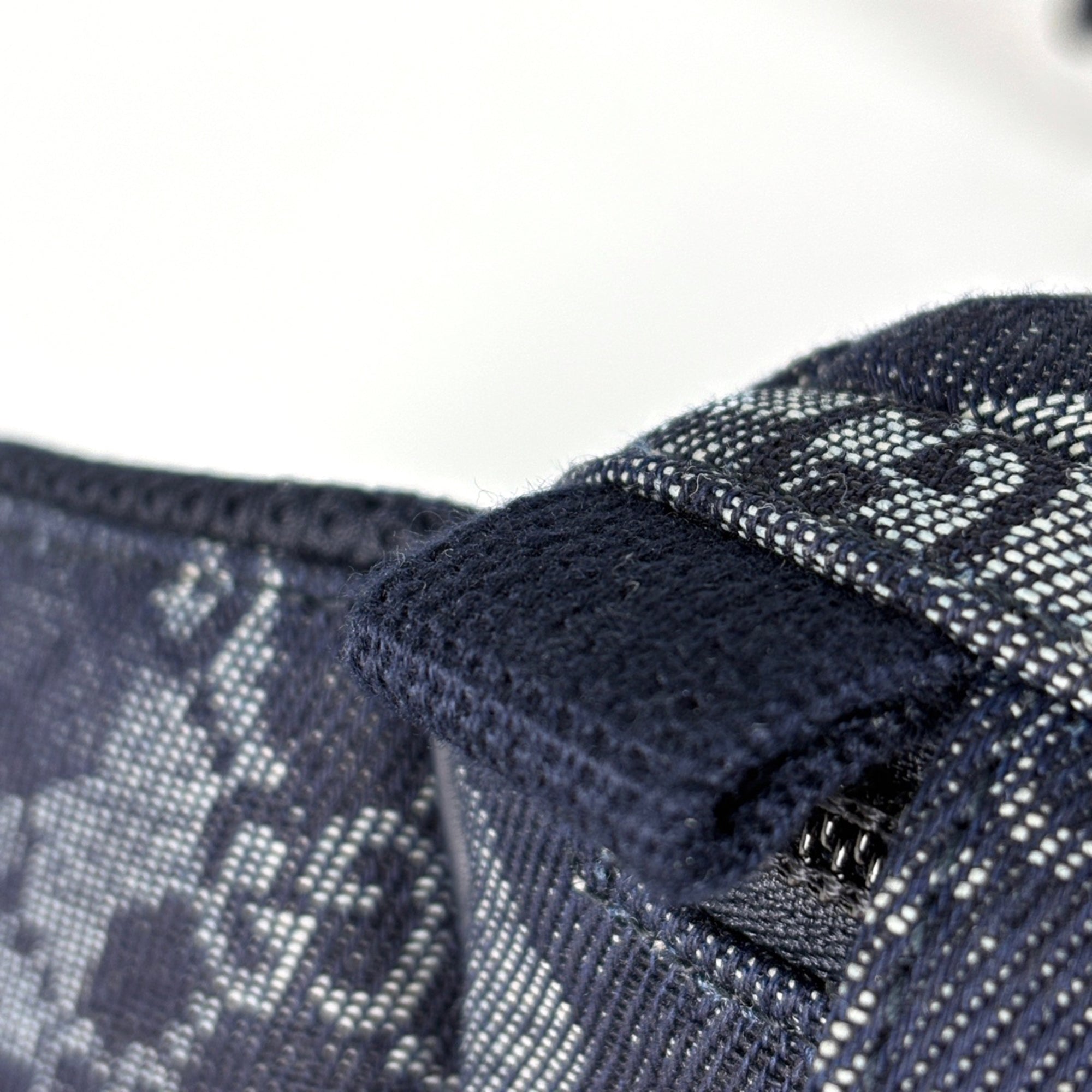 Gucci Navy Denim Fanny Pack (Pre-Owned)