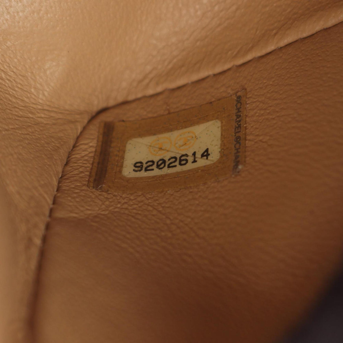 Chanel Beige Grained Calfskin Handbag Shoulder Bag (Pre-Owned)