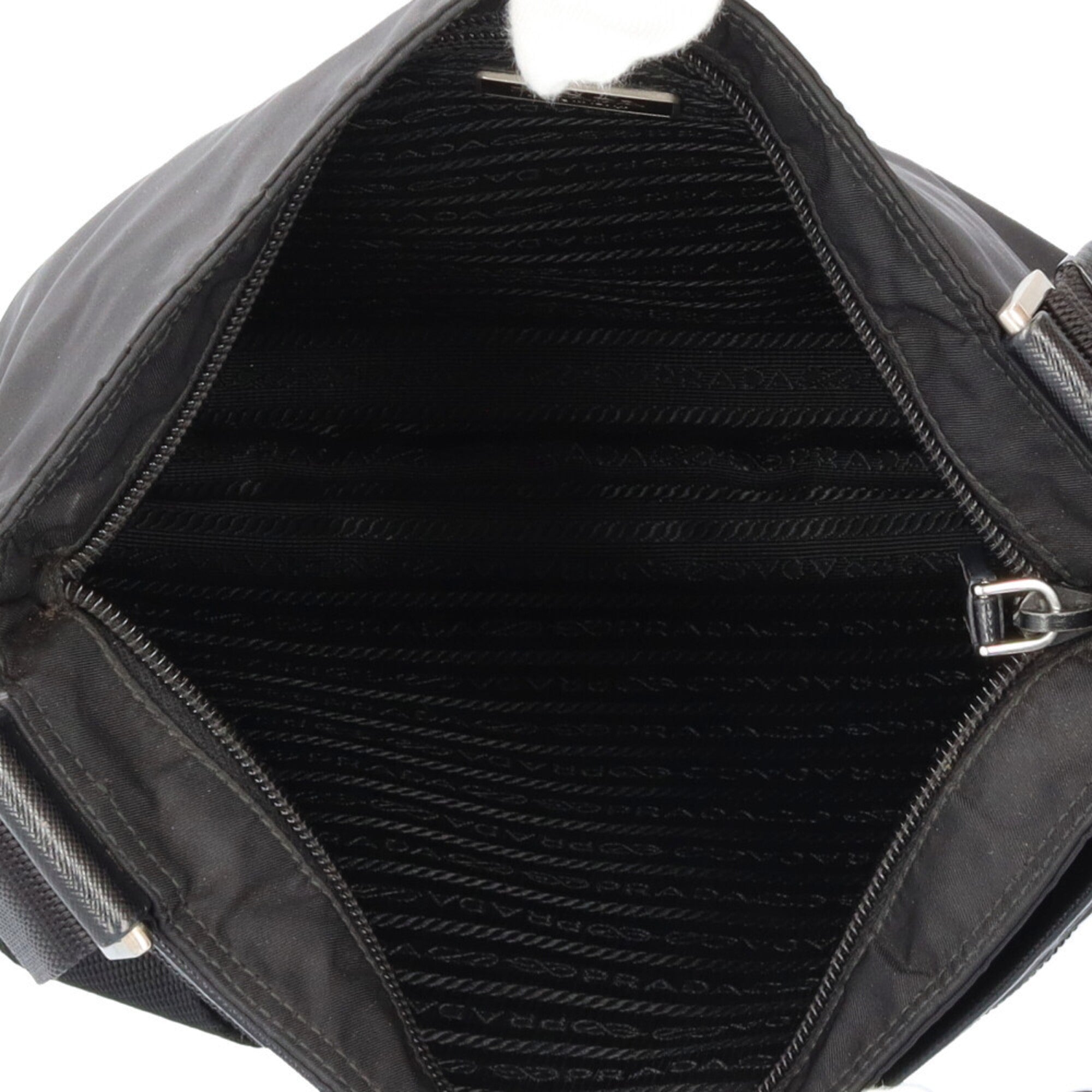 Prada Black Nylon Shoulder Bag (Pre-Owned)