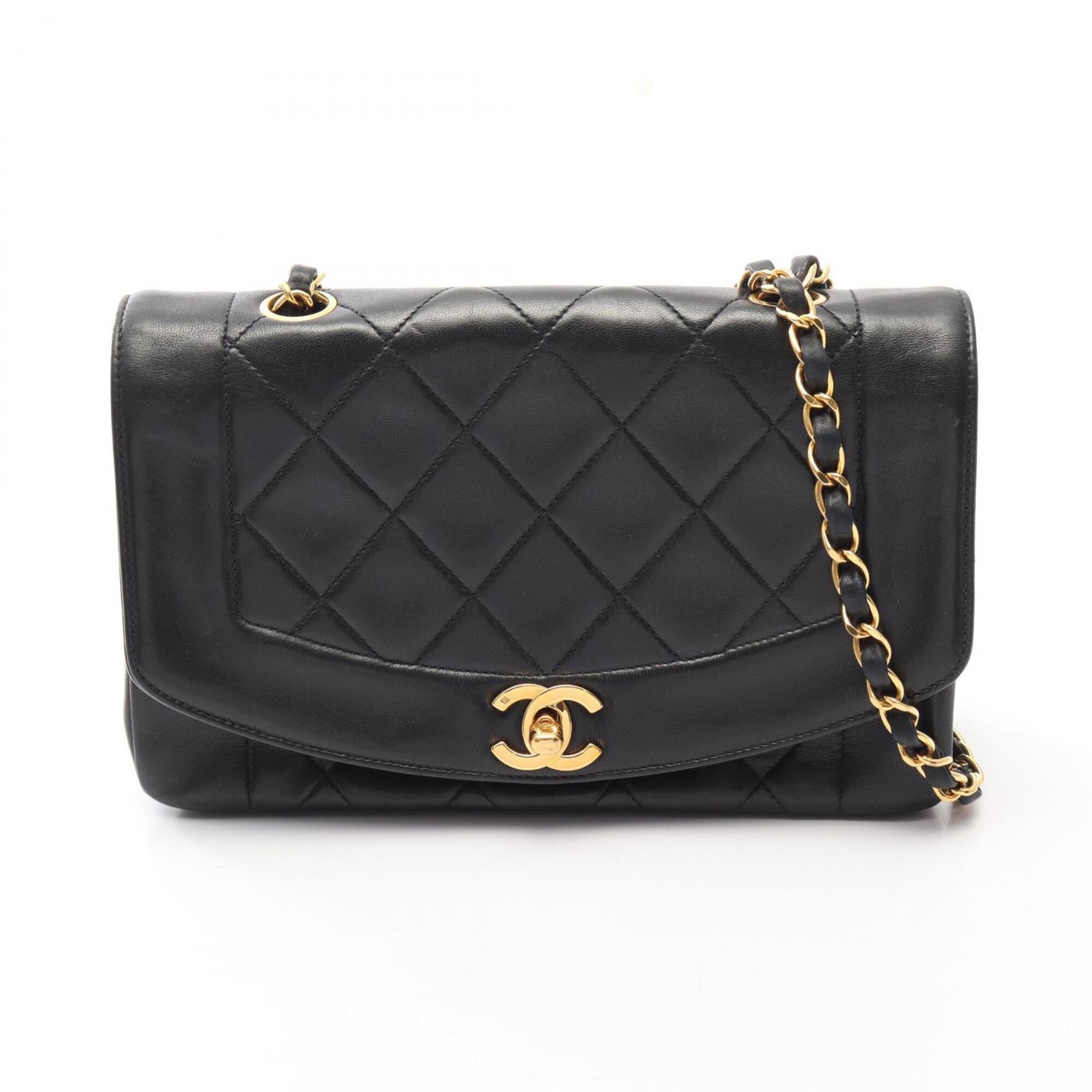 Chanel Black Leather Handbag Shoulder Bag (Pre-Owned)