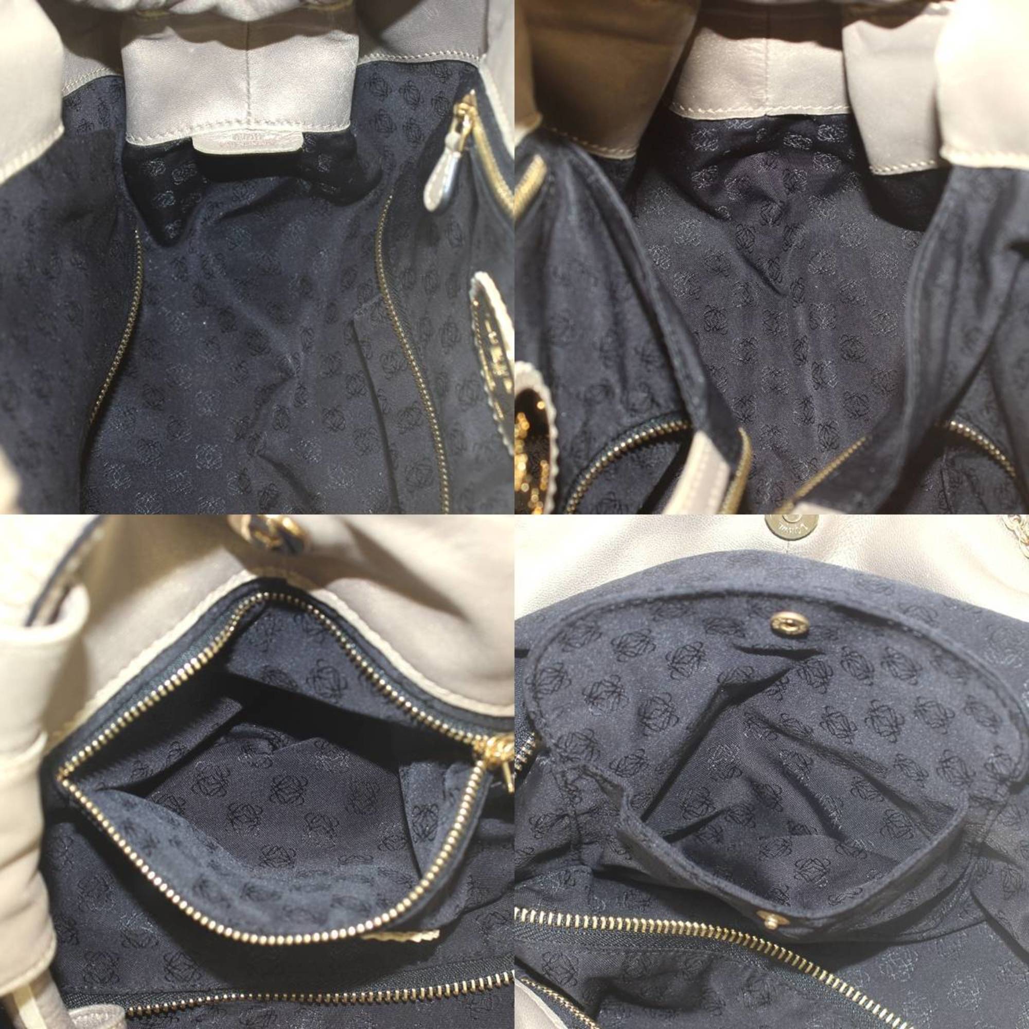 Loewe Gold Leather Handbag (Pre-Owned)