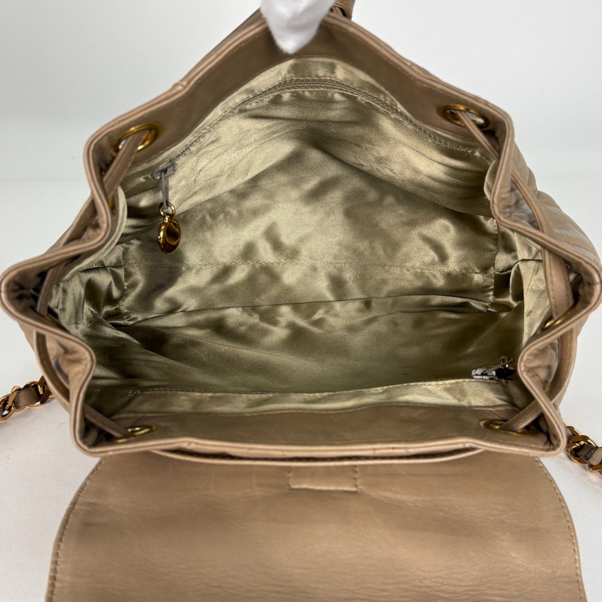 Chanel Matelasse Beige Leather Backpack (Pre-Owned)
