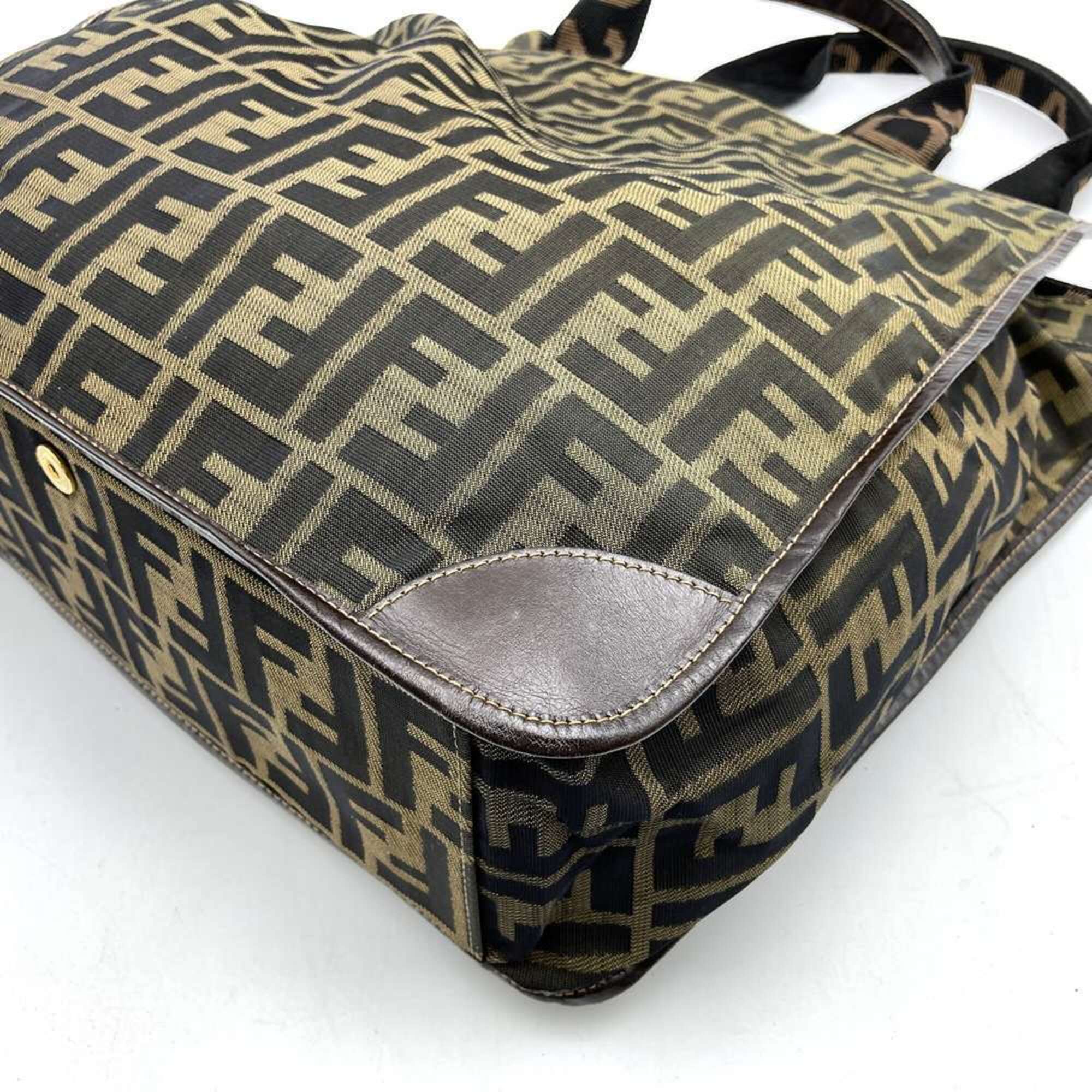 Fendi Brown Zucca Handbag Tote Bag (Pre-Owned)