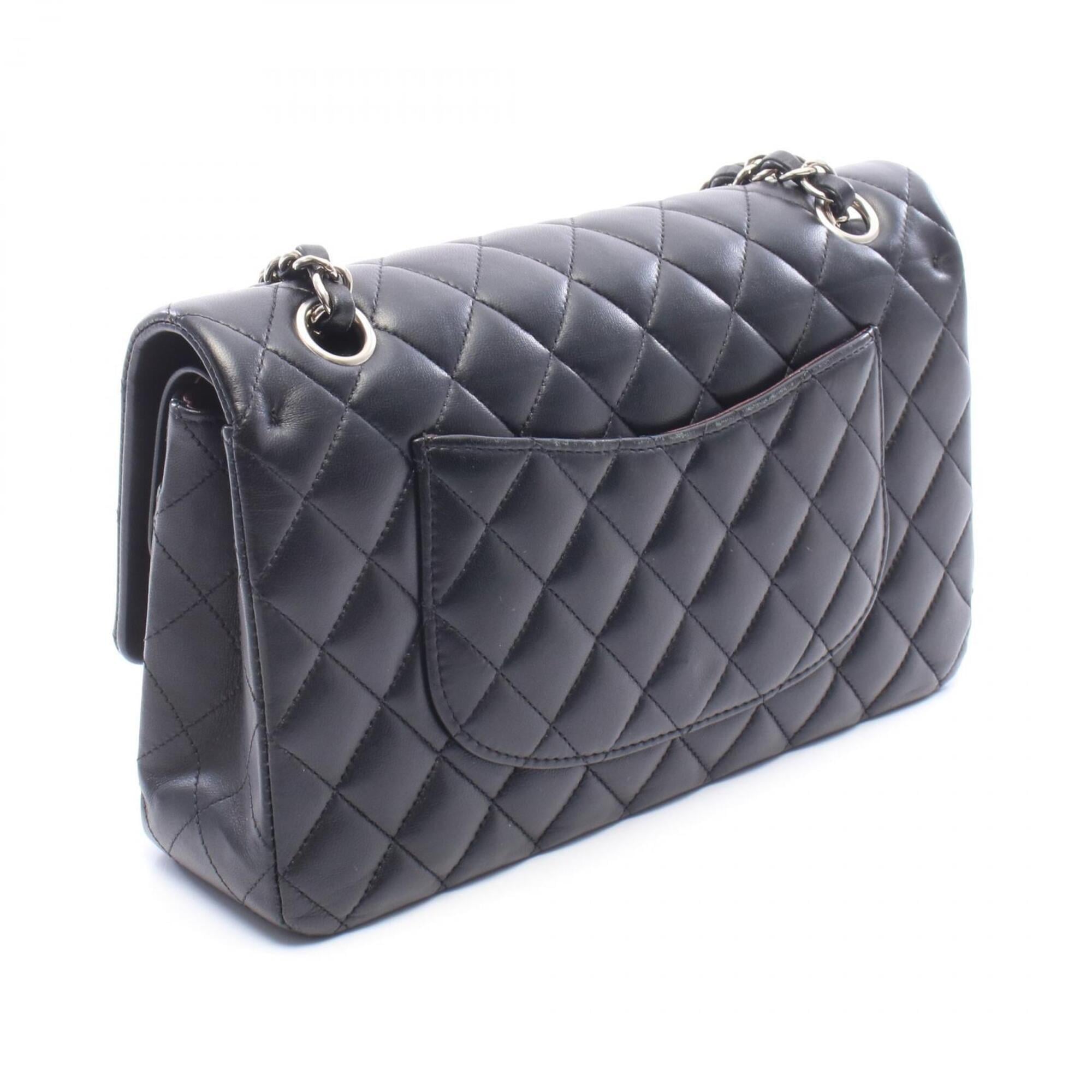 Chanel Black Leather Handbag Shoulder Bag (Pre-Owned)