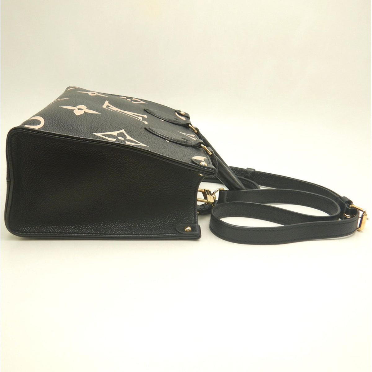 Louis Vuitton Noir Leather Tote Bag (Pre-Owned)