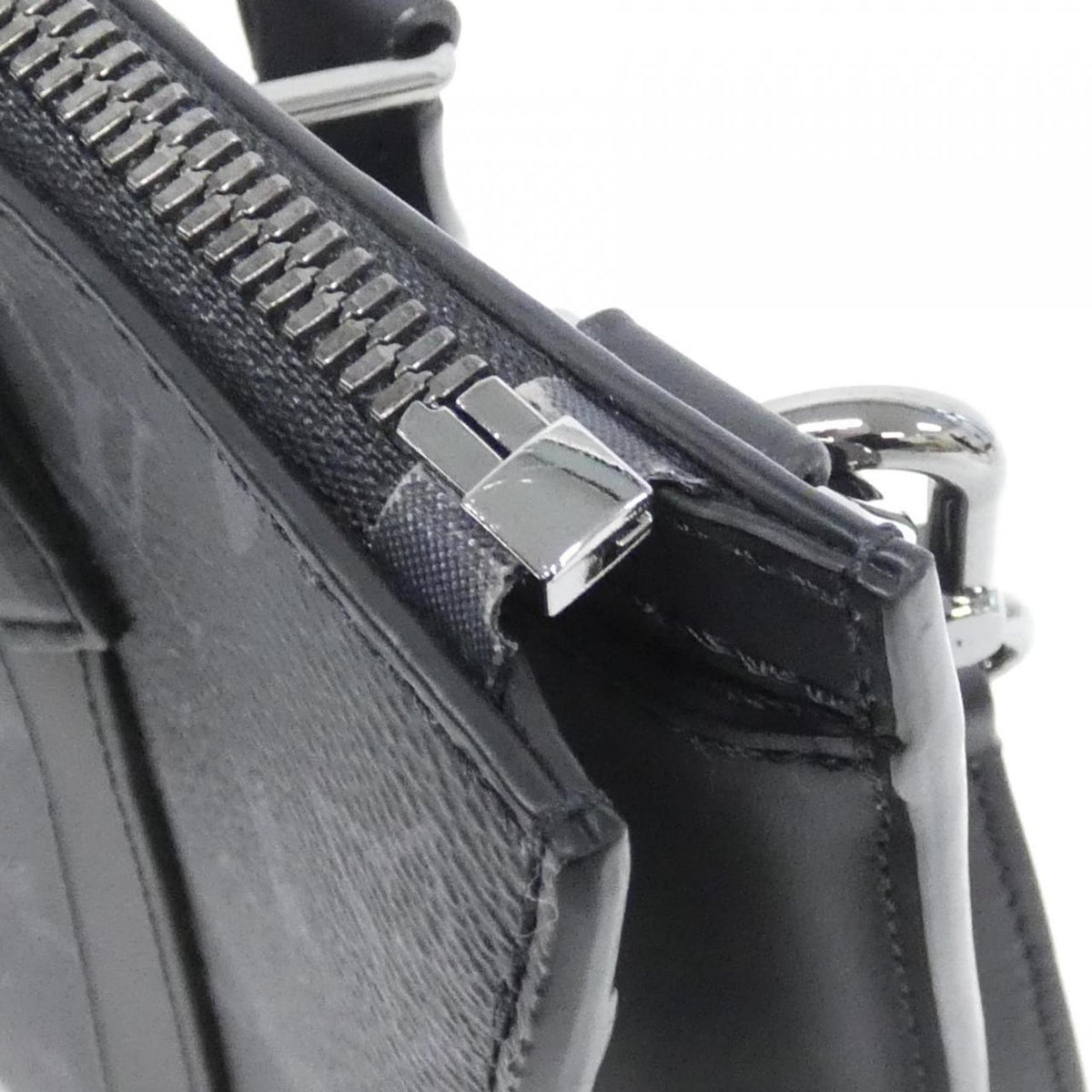 Louis Vuitton Black Coated Canvas Handbag (Pre-Owned)
