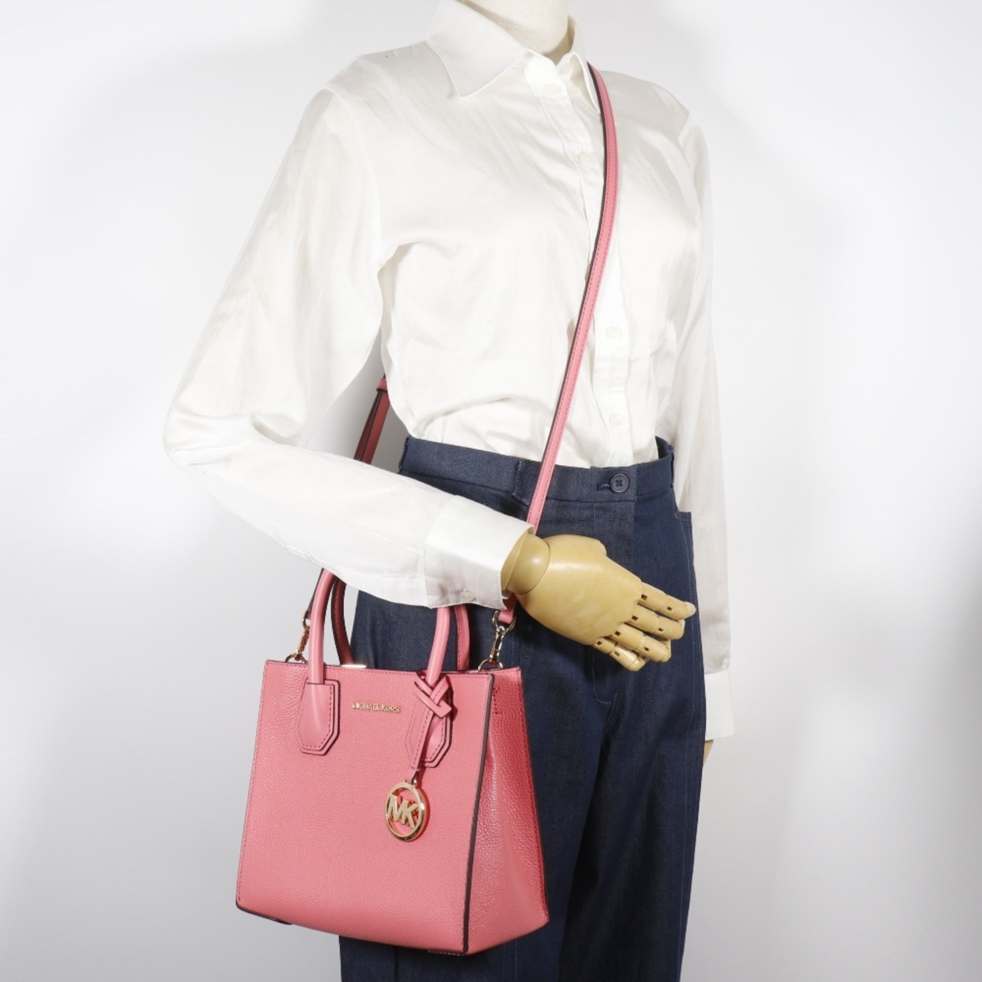 Michael Kors Pink Leather Handbag (Pre-Owned)