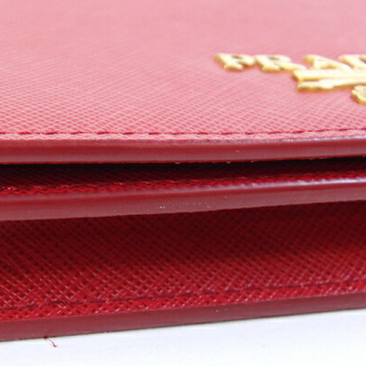 Prada Red Color Leather Pochette Shoulder Bag (Pre-Owned)