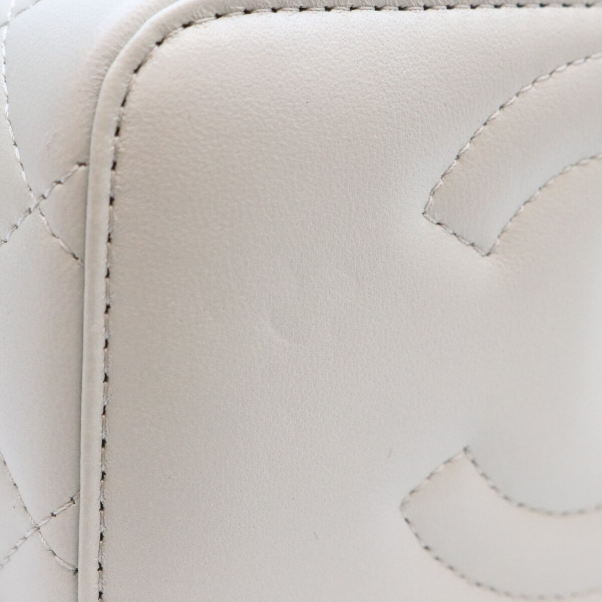 Chanel Light Blue Leather Shoulder Bag (Pre-Owned)