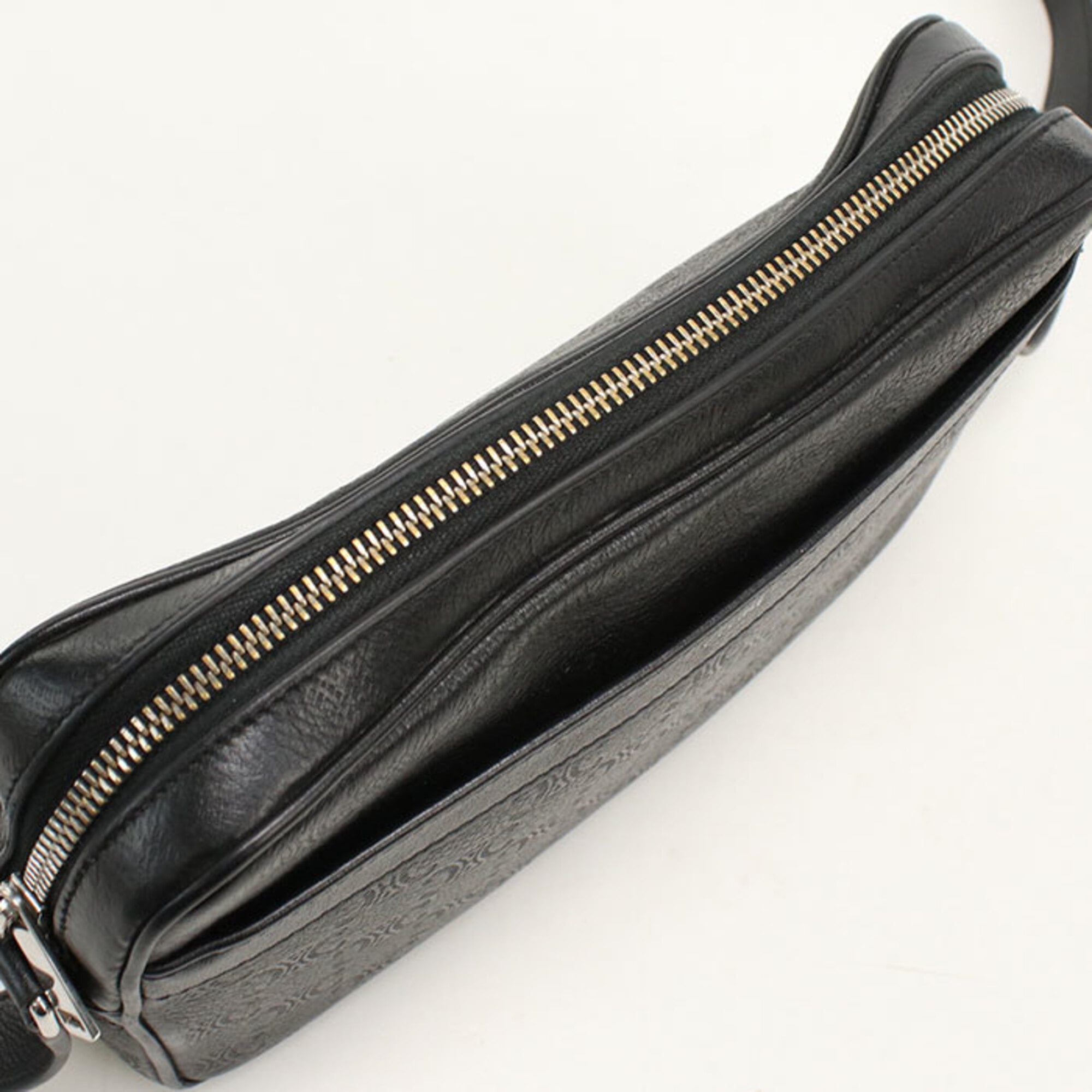 Celine Black Leather Messenger Bag Shoulder Bag (Pre-Owned)