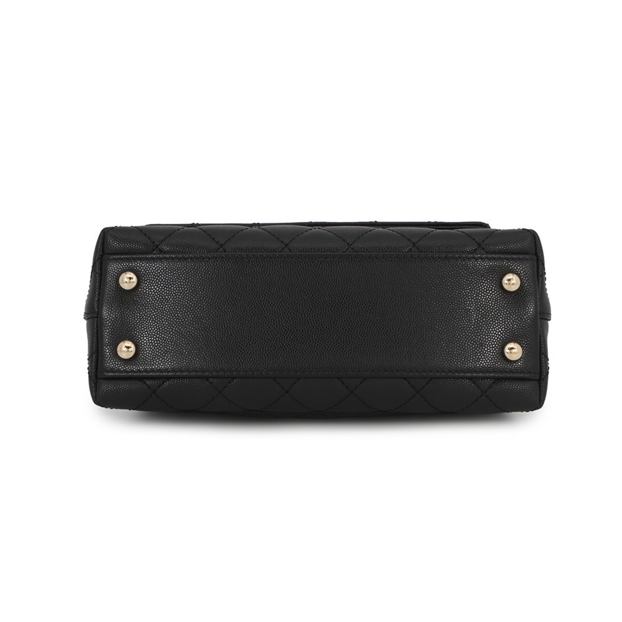 Chanel Matelasse Black Grained Calfskin Handbag Shoulder Bag (Pre-Owned)