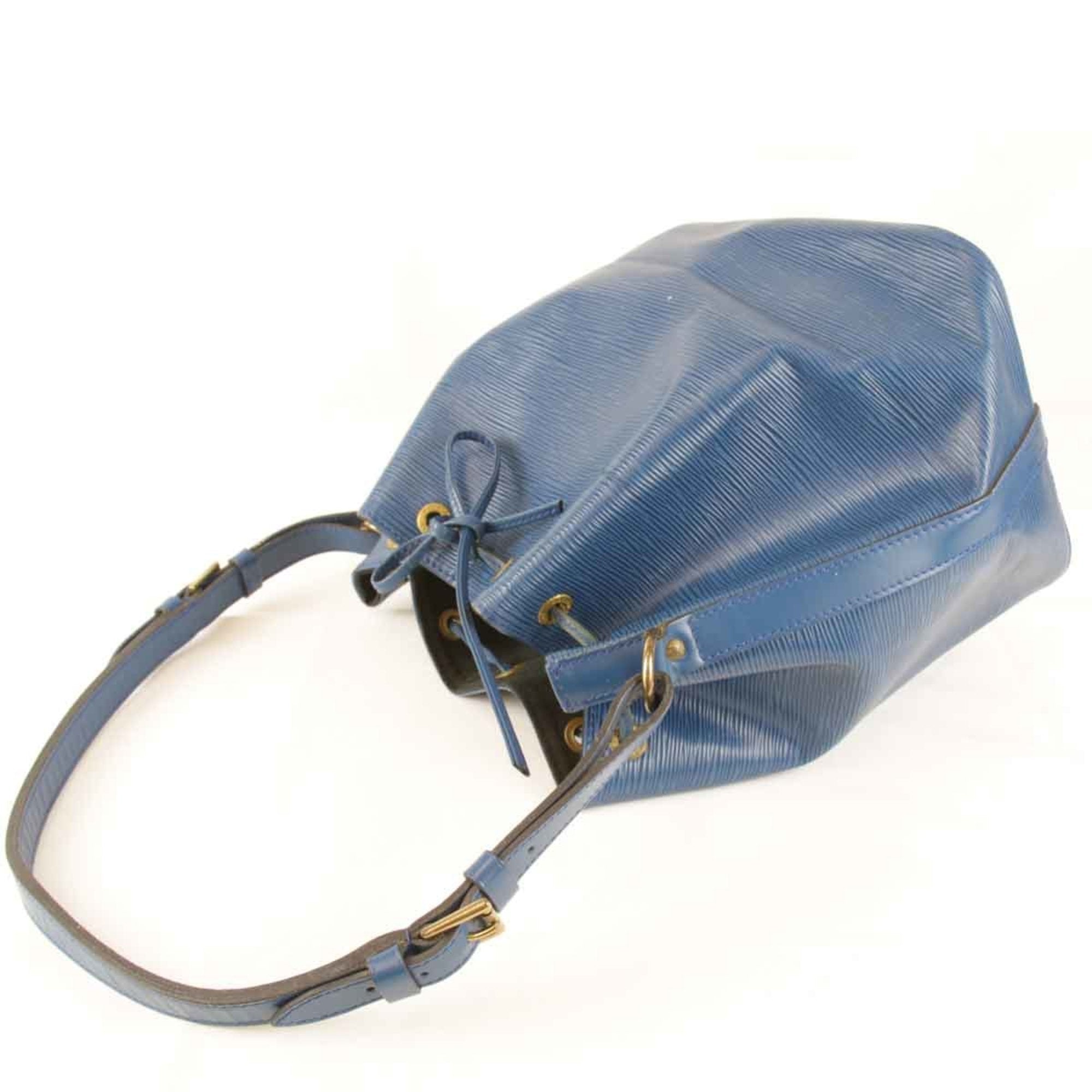 Louis Vuitton Blue Epi Leather Shoulder Bag (Pre-Owned)