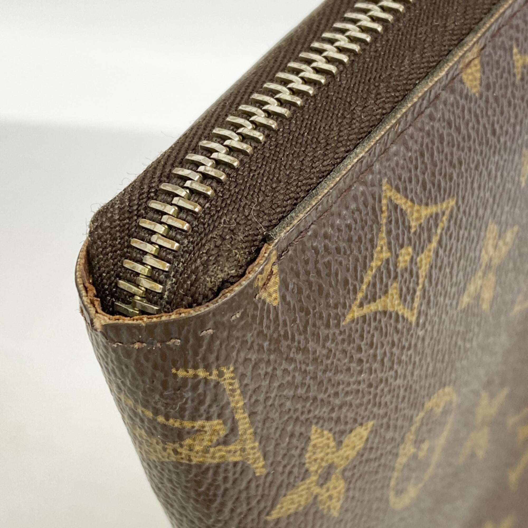 Louis Vuitton Brown Long Wallet (Bi-Fold) (Pre-Owned)