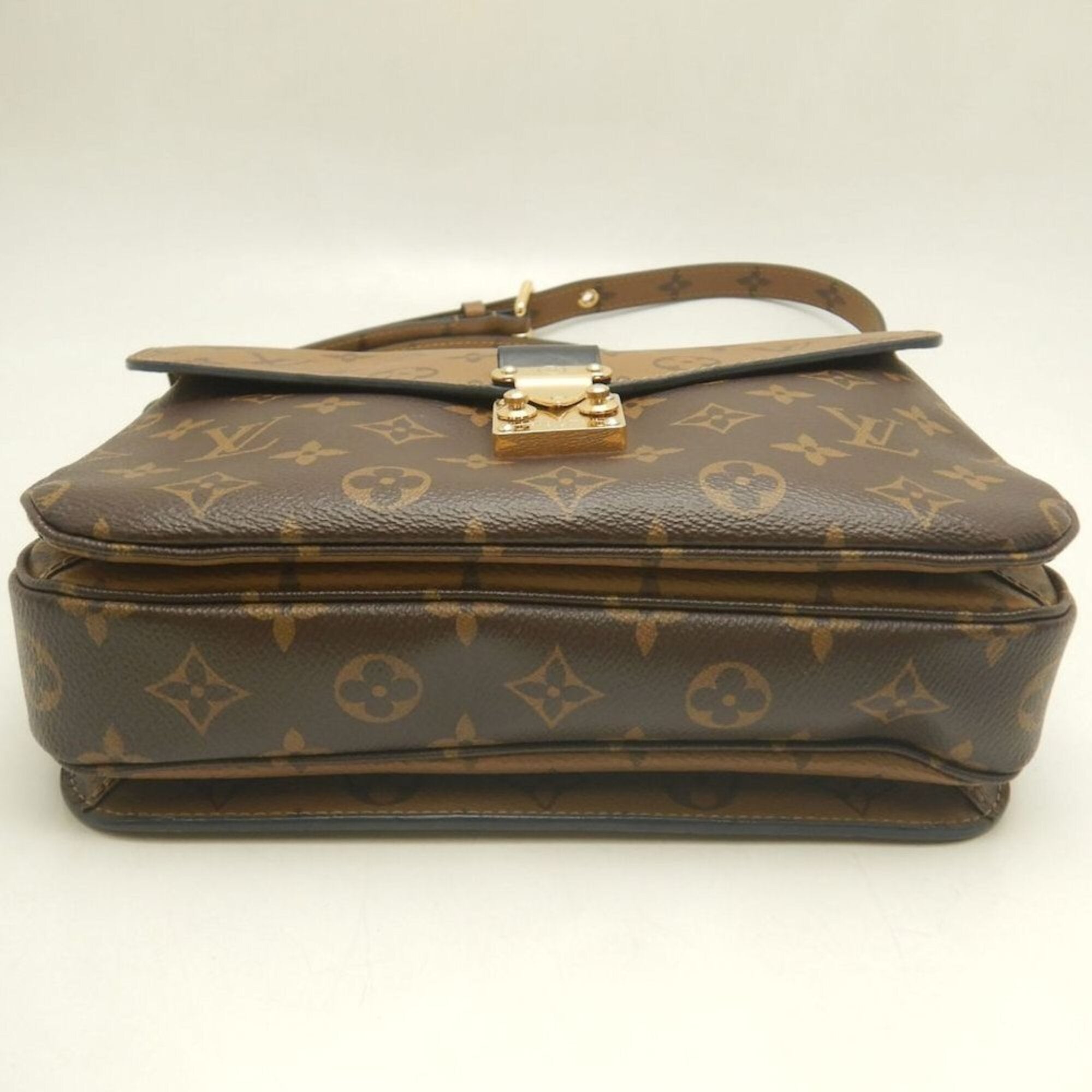 Louis Vuitton Brown Monogram Handbag (Pre-Owned)
